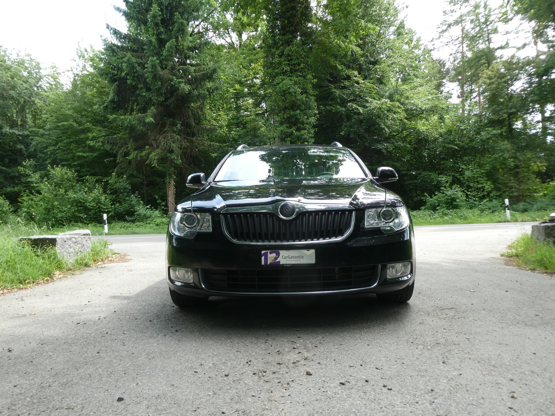 SKODA Superb Combi 2.0 TSI Elegance DSG-image-2
