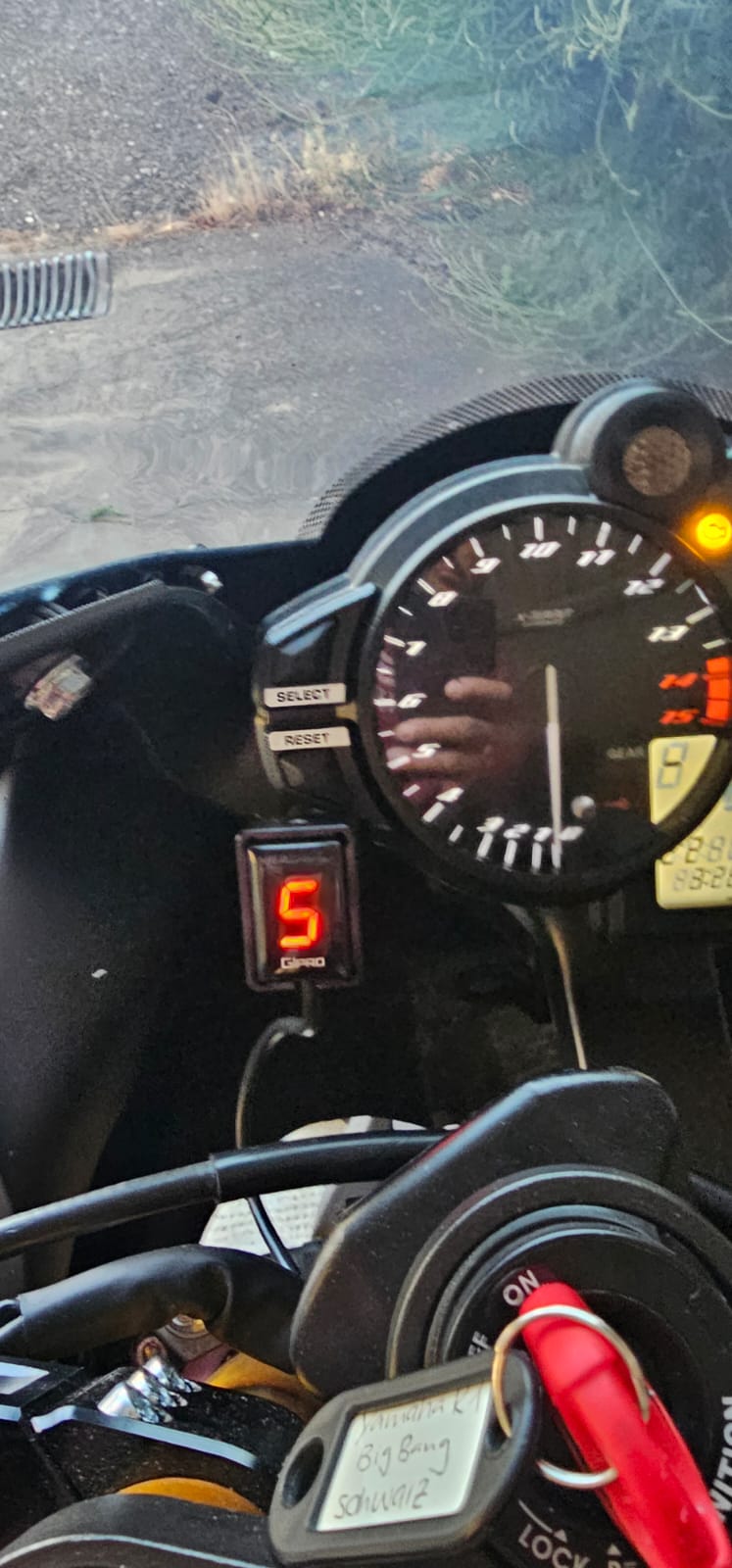 YAMAHA YZF-R1-image-7