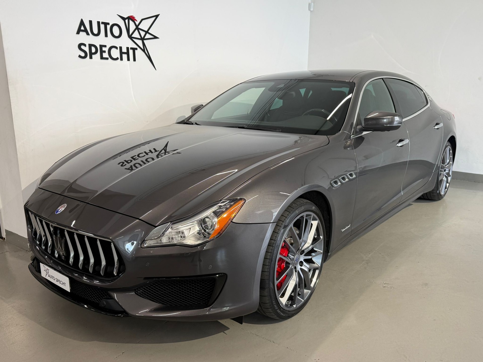 MASERATI Quattroporte 3.0 V6 S Q4 GranSport Automatica-showroom-element-1