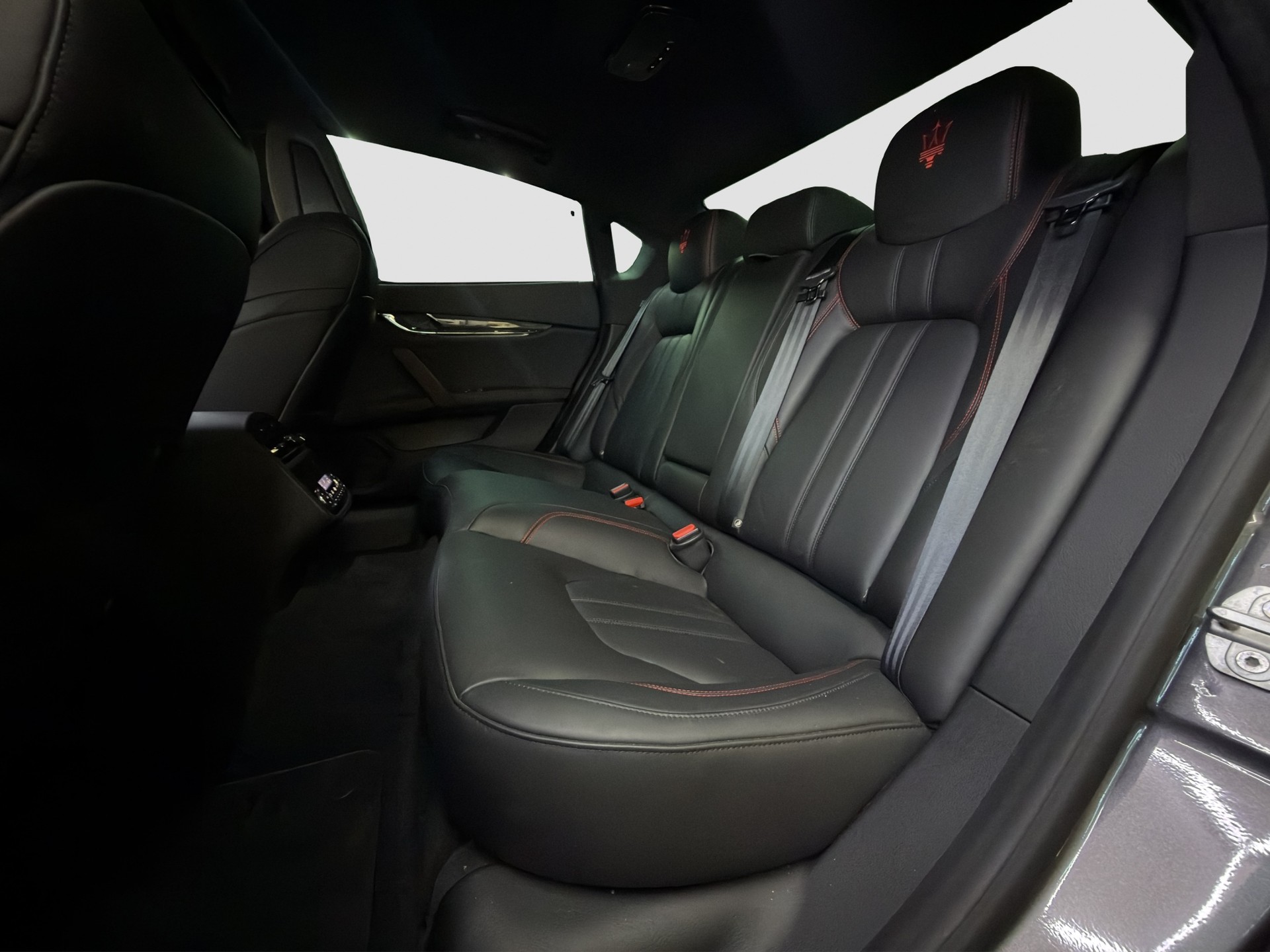 MASERATI Quattroporte 3.0 V6 S Q4 GranSport Automatica-image-12