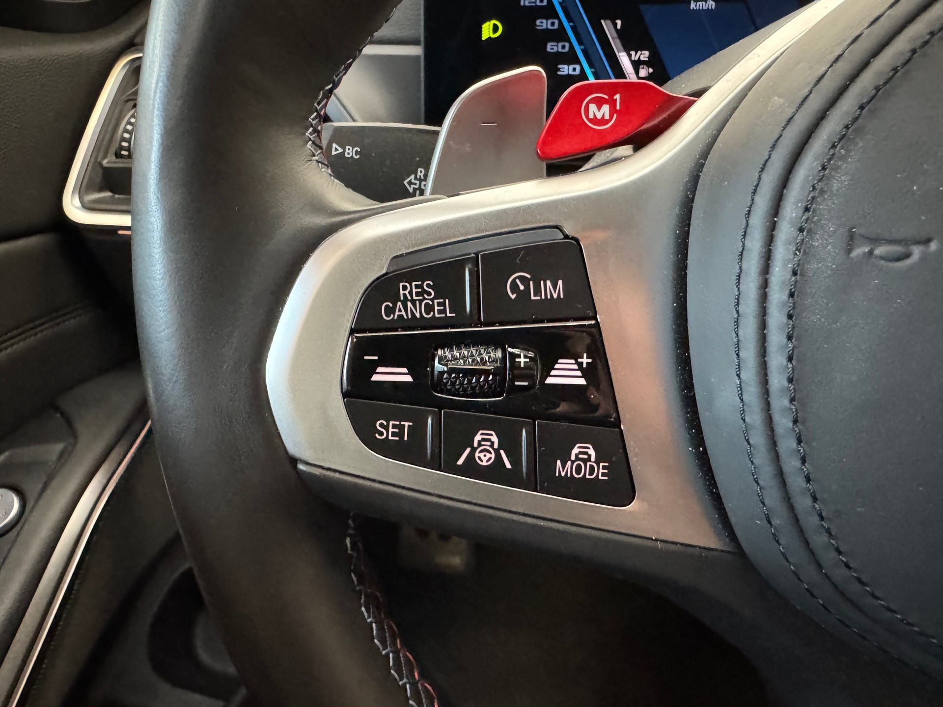 BMW M3 Touring xDrive Competition M | CH-Fahrzeug | Brooklyn Grau Met. | Carbon Paket-image-15