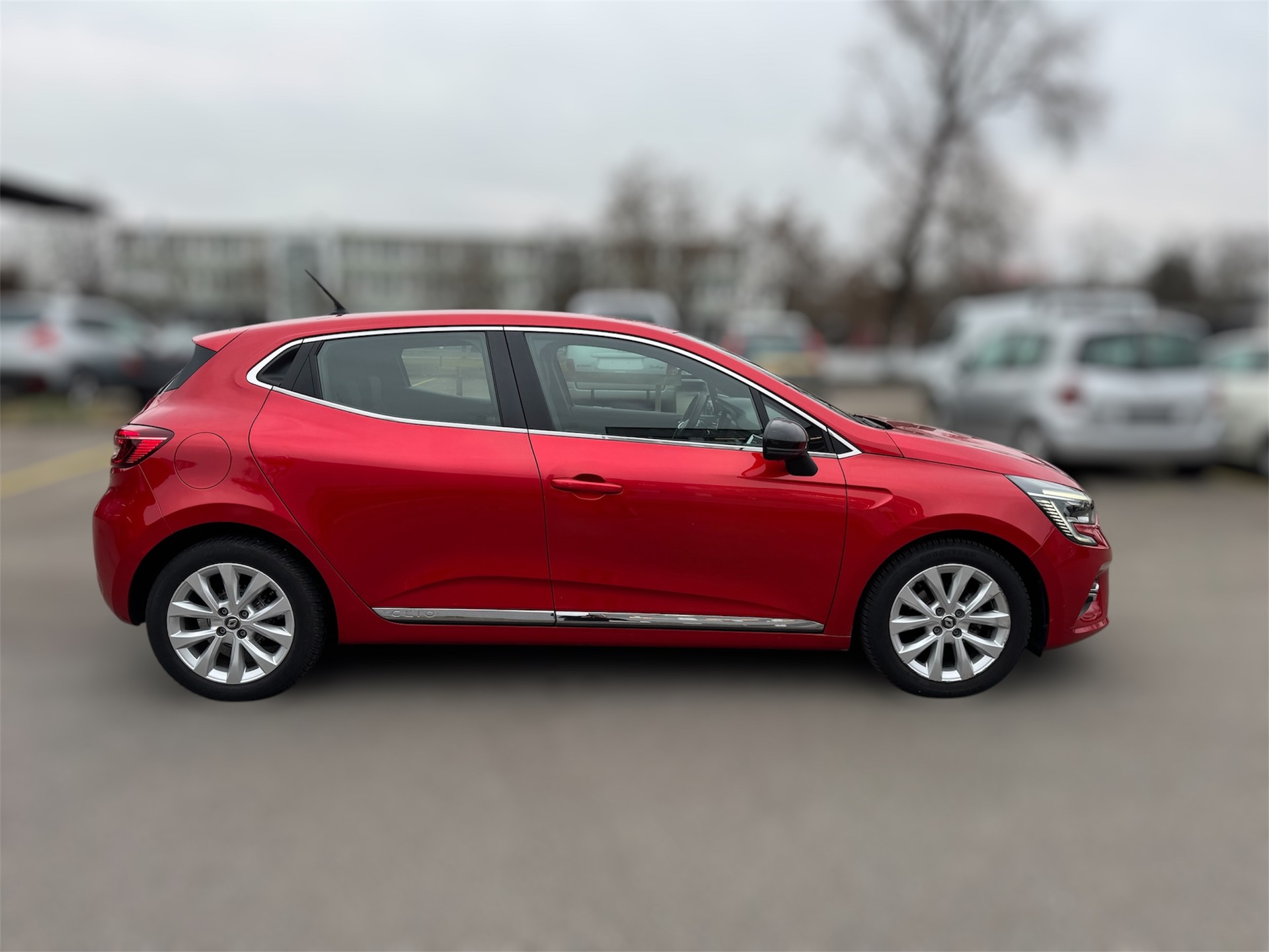RENAULT Clio 1.0 Intens-image-2