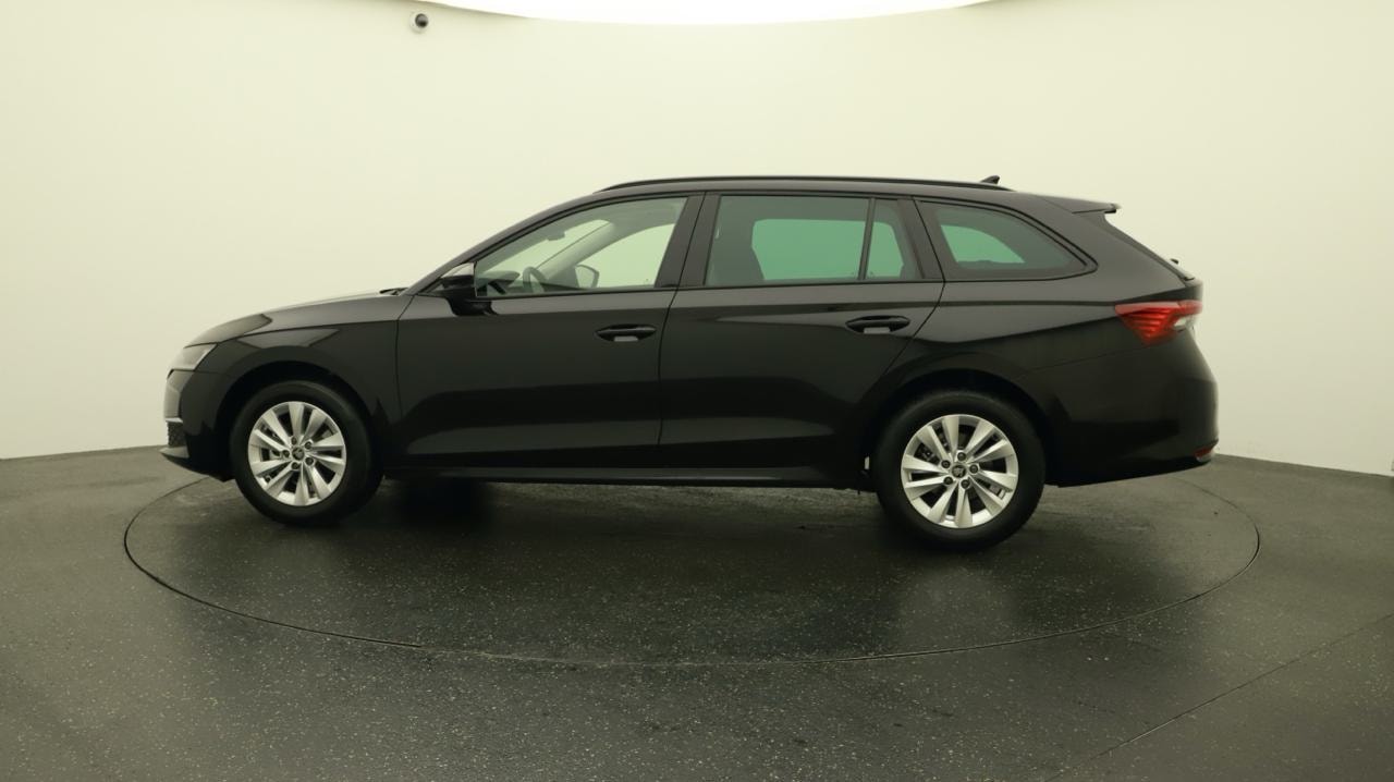 SKODA Octavia Combi 1.5 TSI mHEV DSG Selection-showroom-element-1