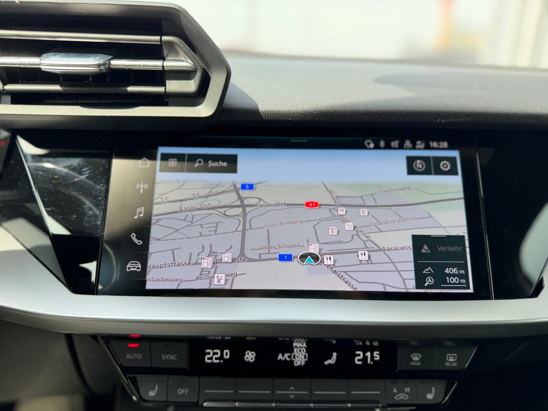AUDI A3 Sportback 35 TFSI S-tronic-image-17
