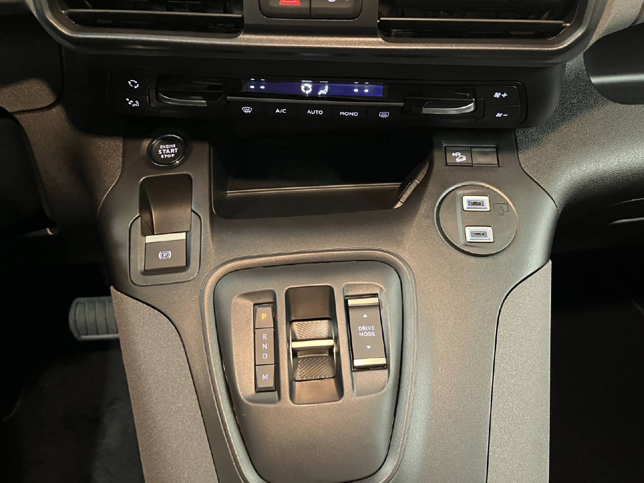 PEUGEOT Rifter 1.5 BlueHDi 130 GT-image-10
