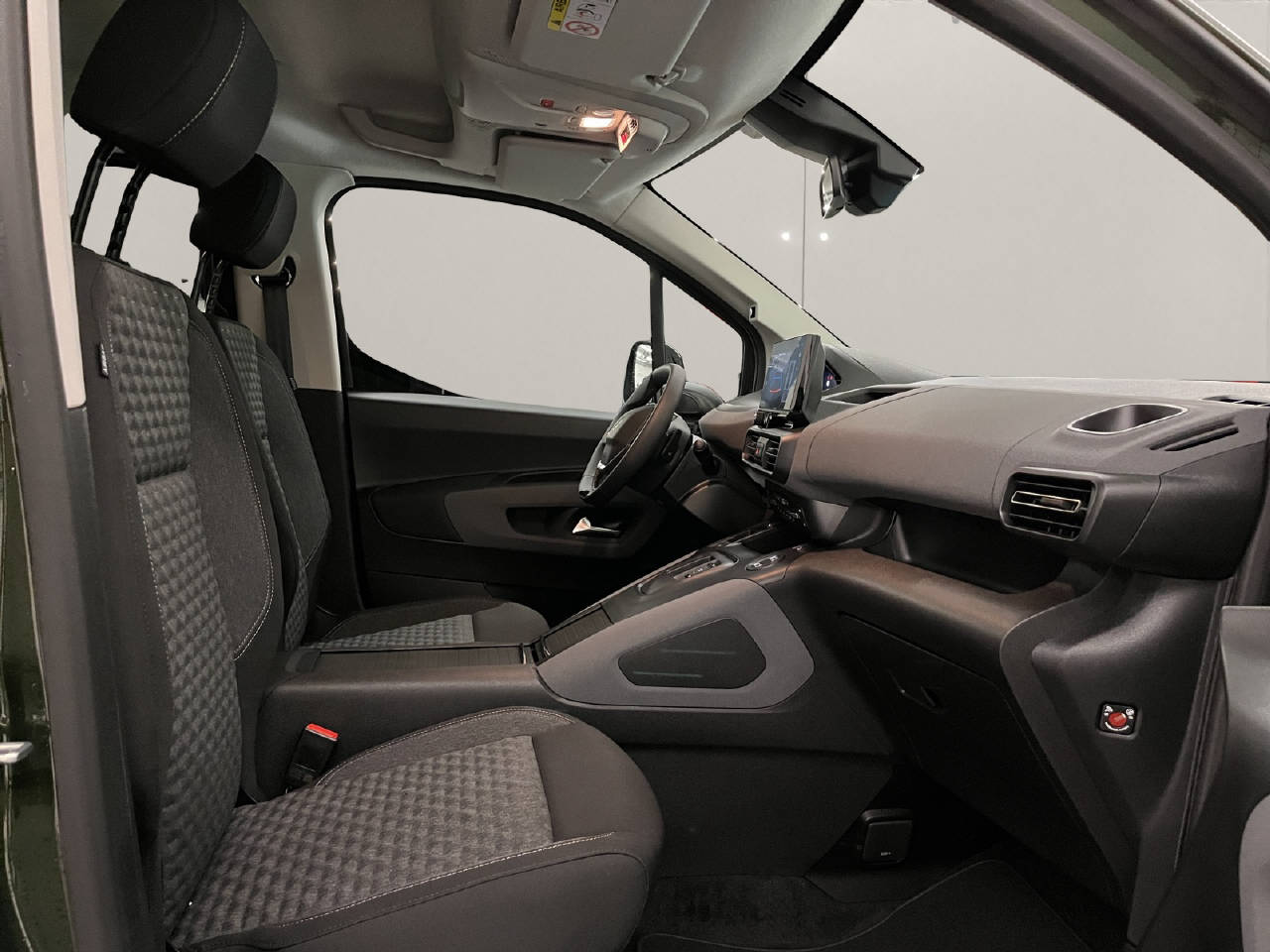 PEUGEOT Rifter 1.5 BlueHDi 130 GT-image-7