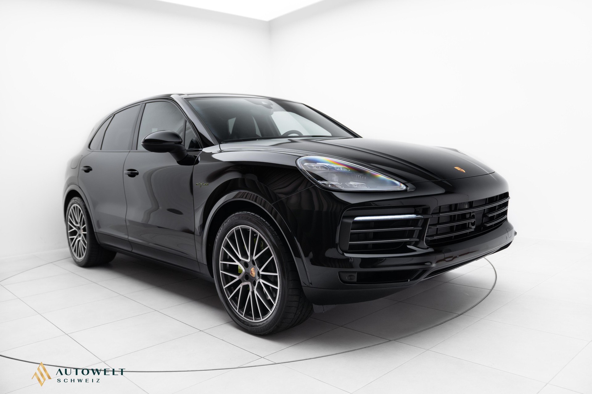 PORSCHE Cayenne E-Hybrid Platinum Edition