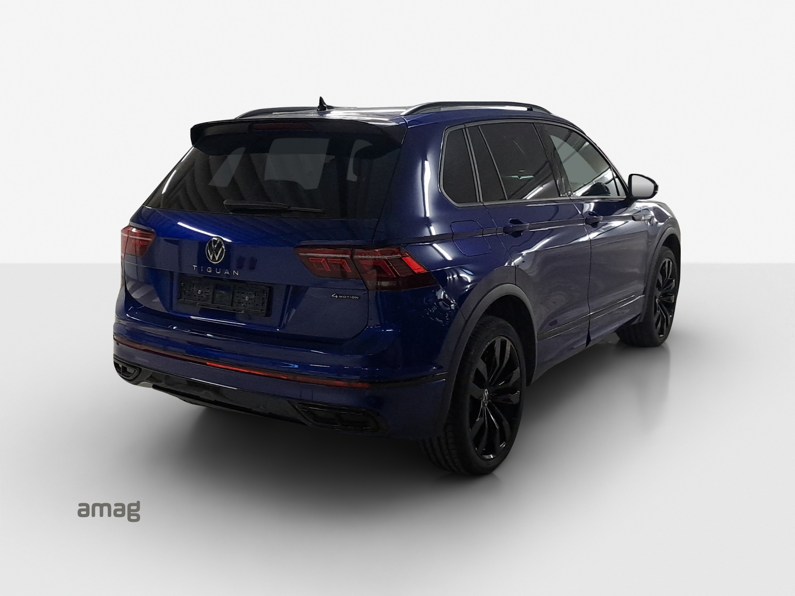 VW Tiguan 2.0TSI R-Line 4Motion DSG-image-4