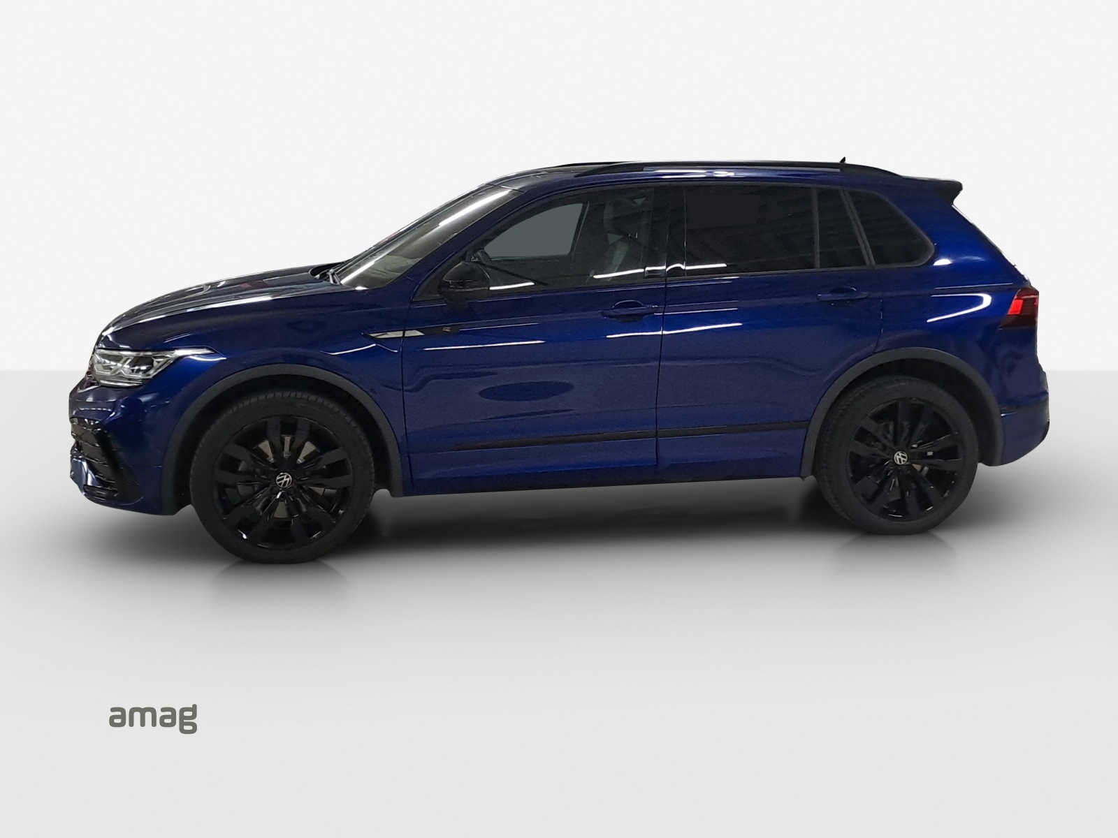 VW Tiguan 2.0TSI R-Line 4Motion DSG-showroom-element-1