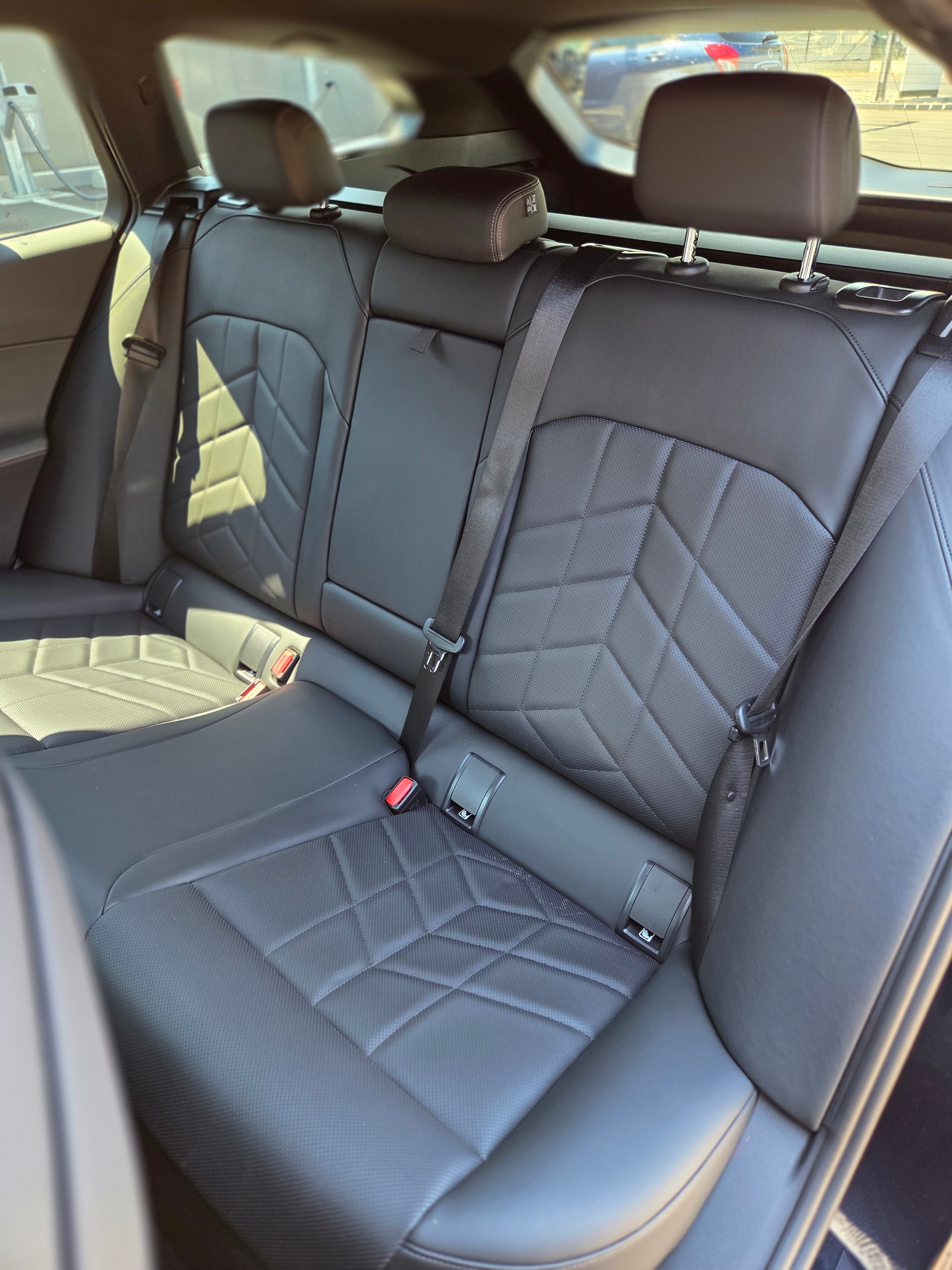 BMW 520d xDrive 48V Touring M Sport Steptronic-image-9
