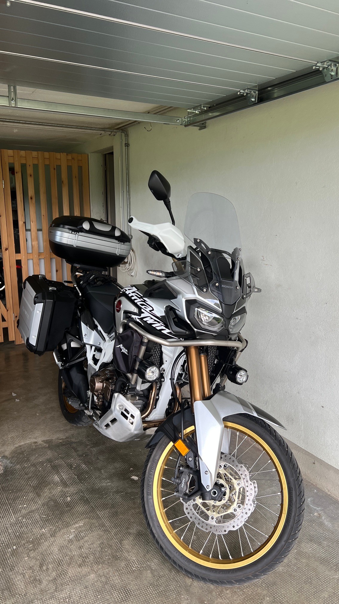 HONDA CRF 1000AD DTC Adventure Africa Twin-image-1