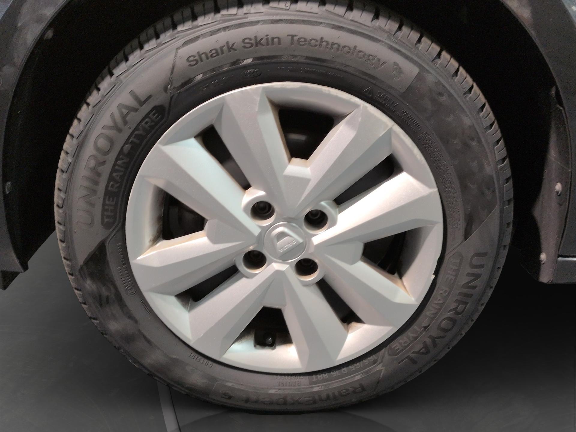DACIA Sandero TCe 90 Comfort-image-21