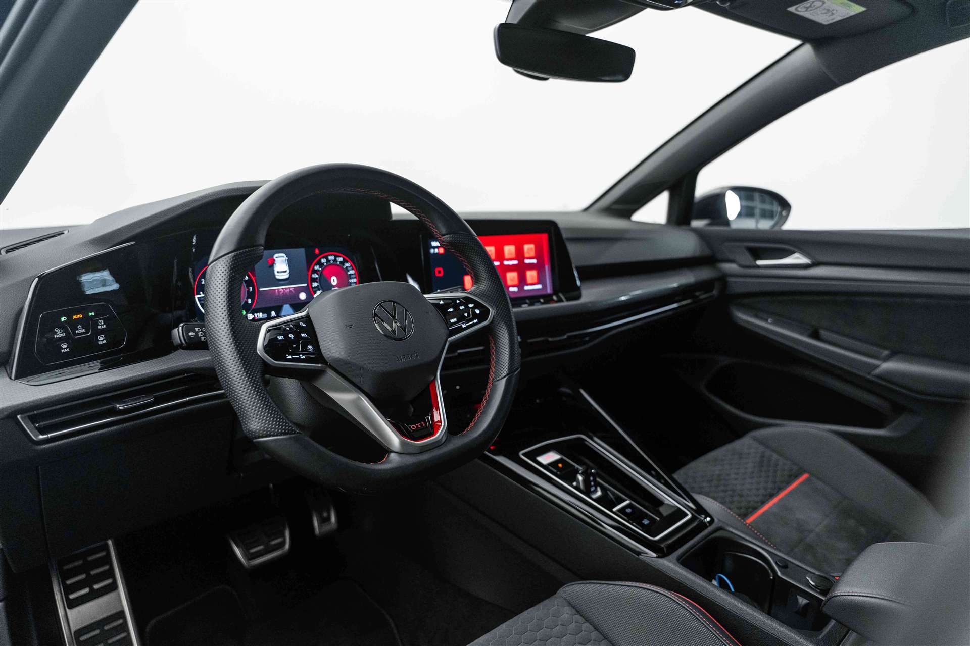 VW VW Golf 2.0 TSI GTI Clubsport DSG-image-5