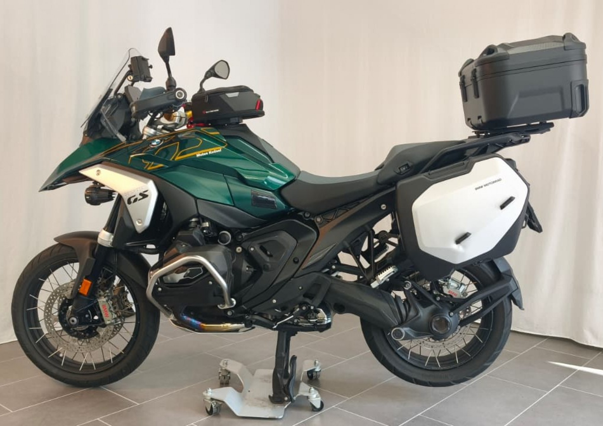 BMW R 1300 GS von Privat-showroom-element-1