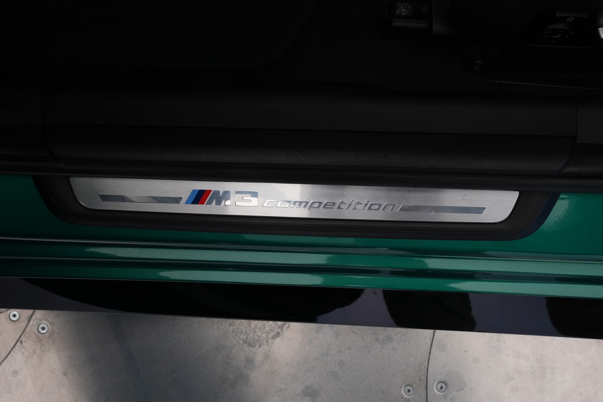 BMW M3 Competition M xDrive *CH-Fahrzeug*-image-22