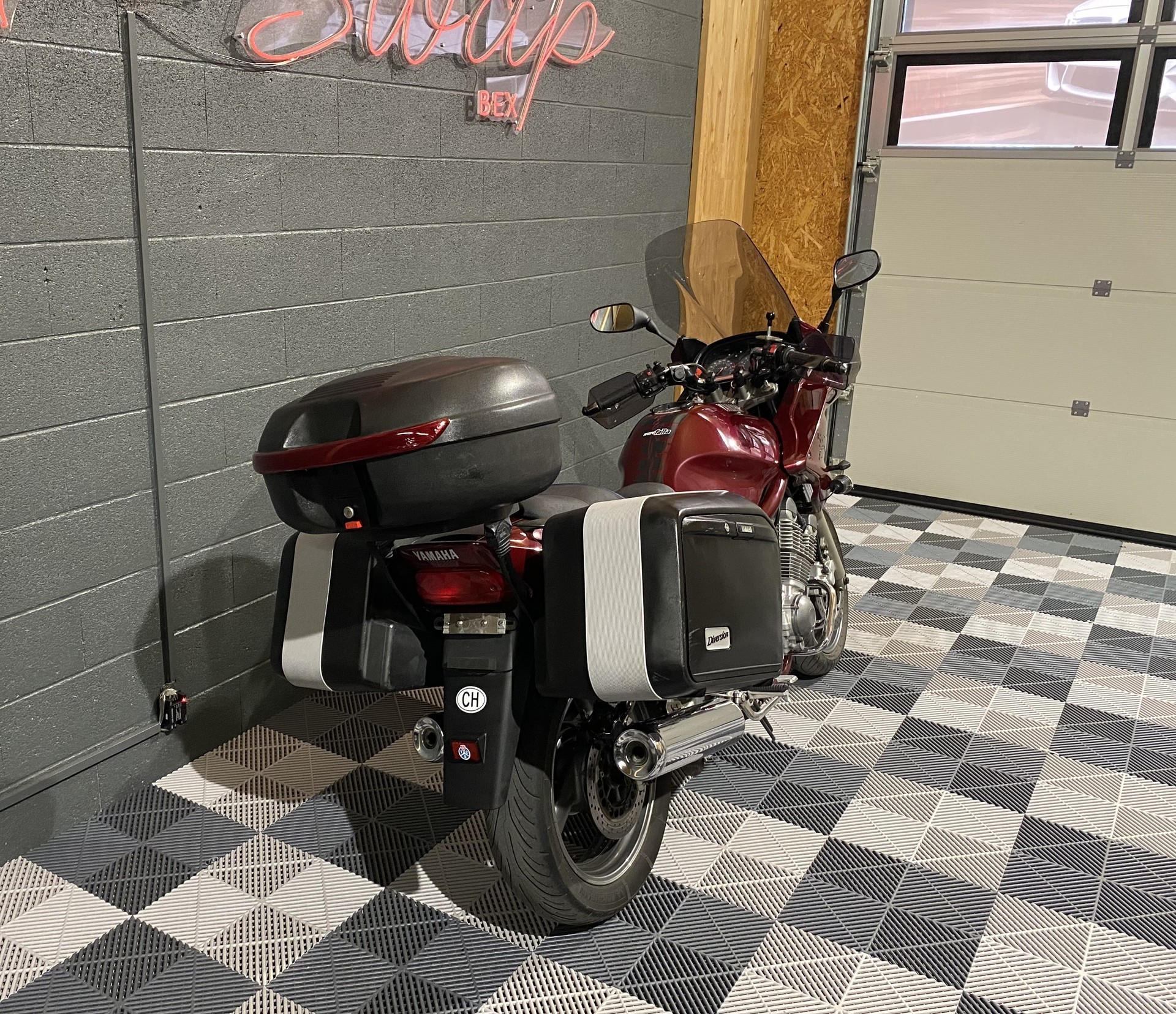 YAMAHA XJ 900 S Diversion-image-2