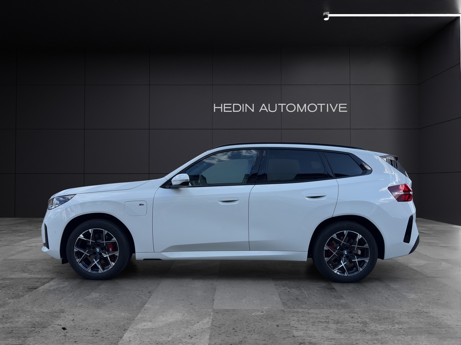 BMW X3 xDrive30e-showroom-element-2