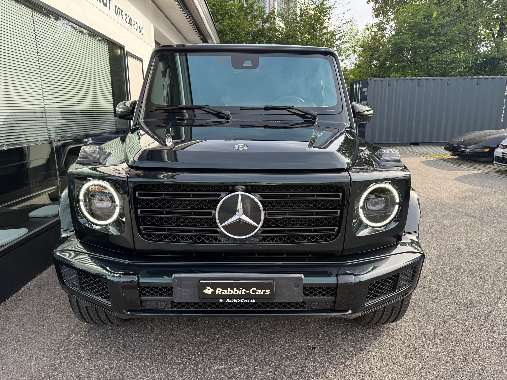 MERCEDES-BENZ G 500 AMG Line 9G-Tronic-showroom-element-1