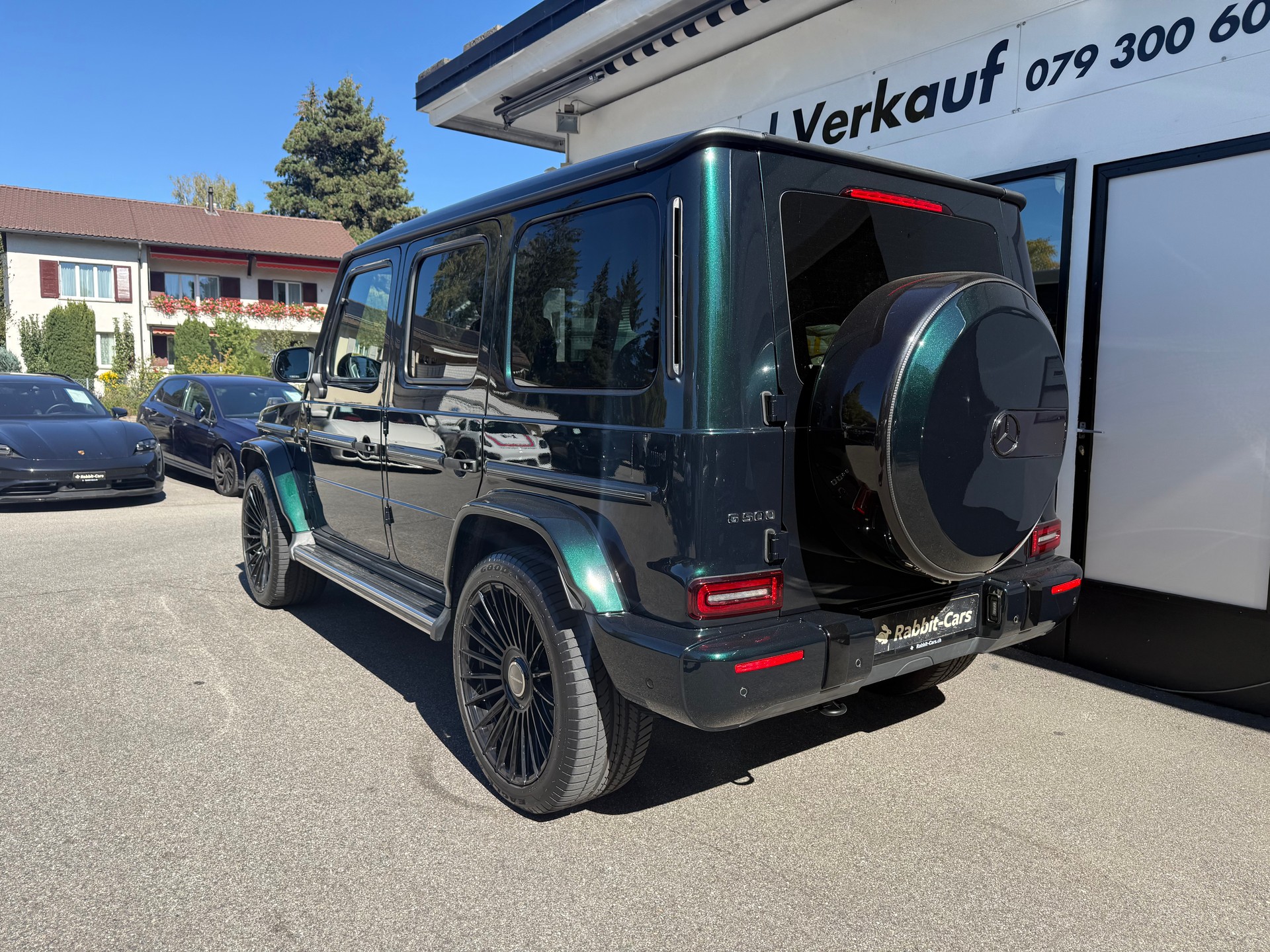 MERCEDES-BENZ G 500 AMG Line 9G-Tronic-image-6