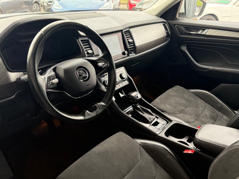 SKODA Kodiaq 1.5 TSi ACT Style-showroom-element-3