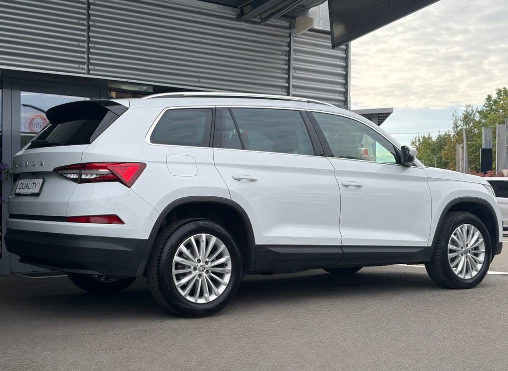 SKODA Kodiaq 1.5 TSi ACT Style-showroom-element-2