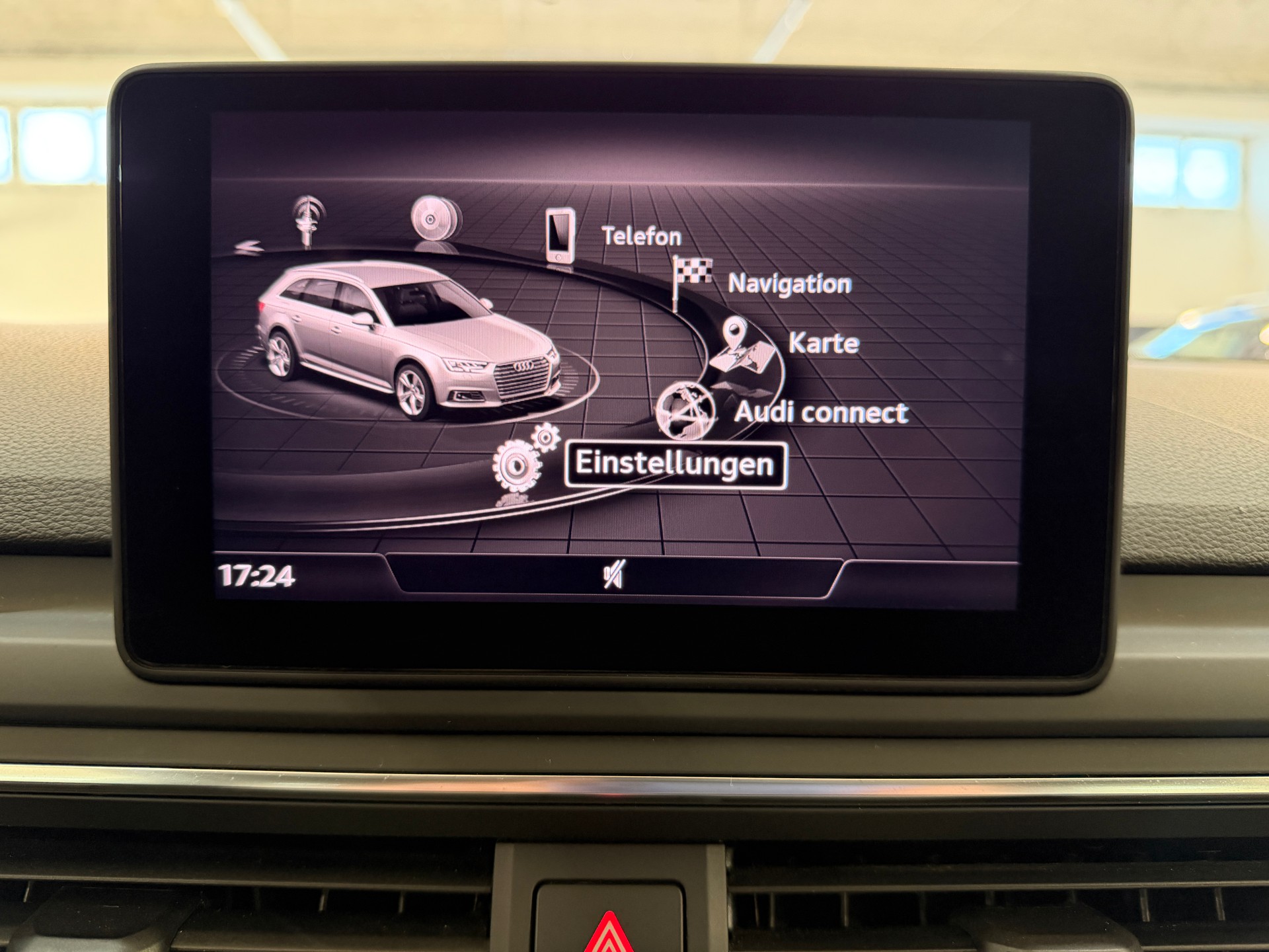 AUDI A4 Avant 2.0 TDI S-tronic-image-25