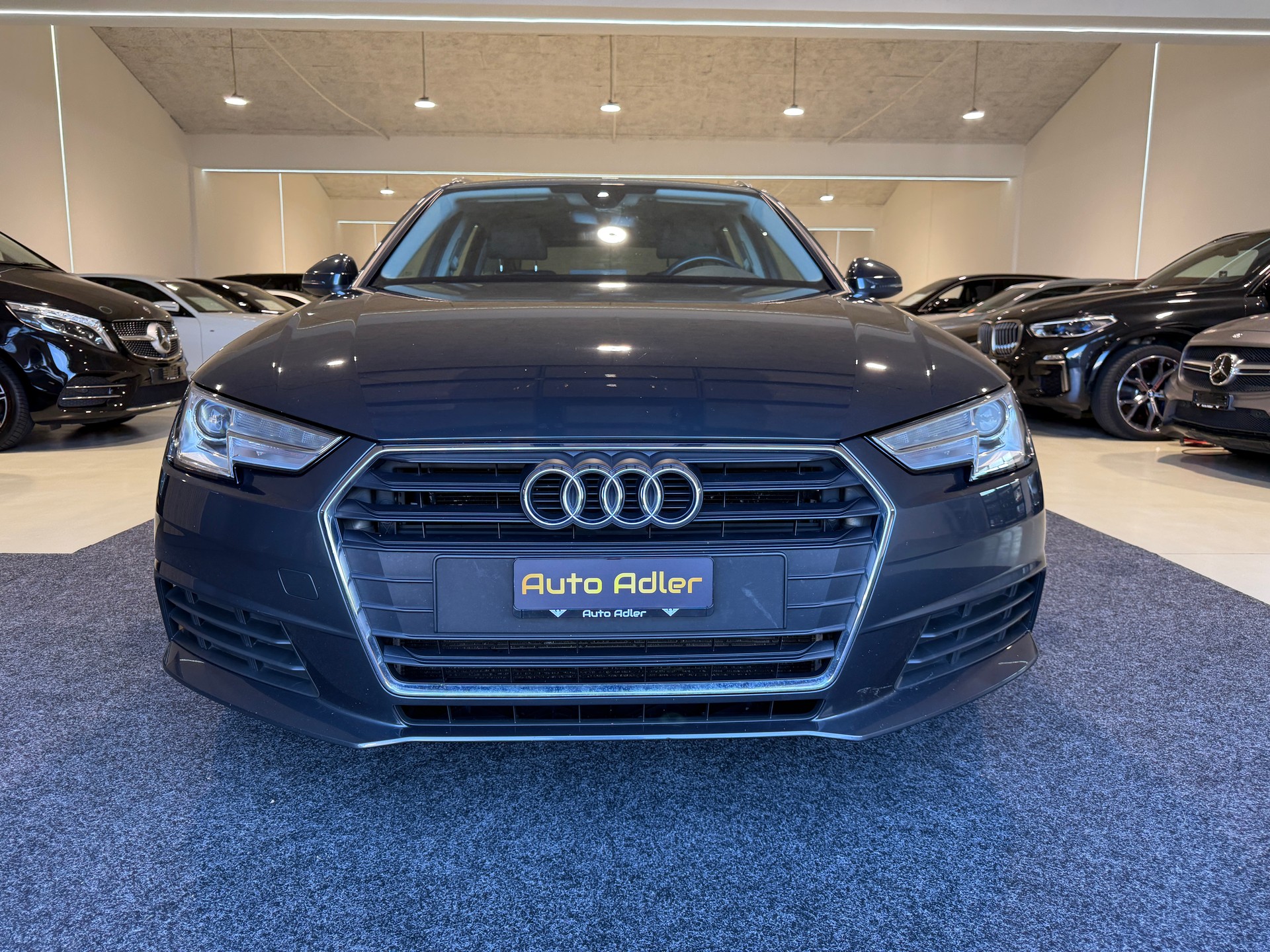 AUDI A4 Avant 2.0 TDI S-tronic