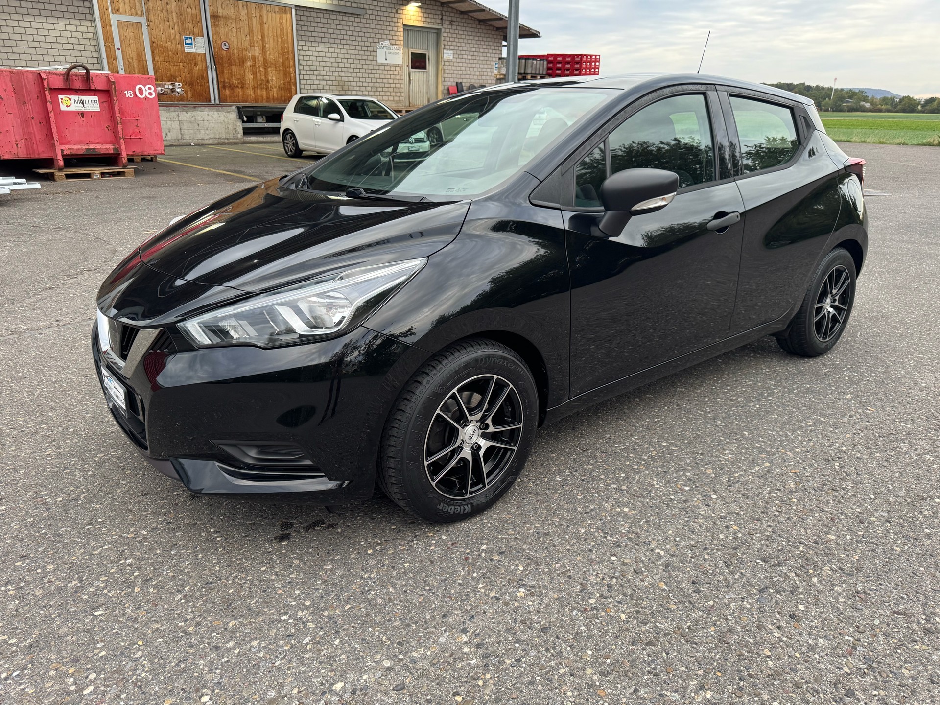 NISSAN Micra 1.0 acenta-showroom-element-2