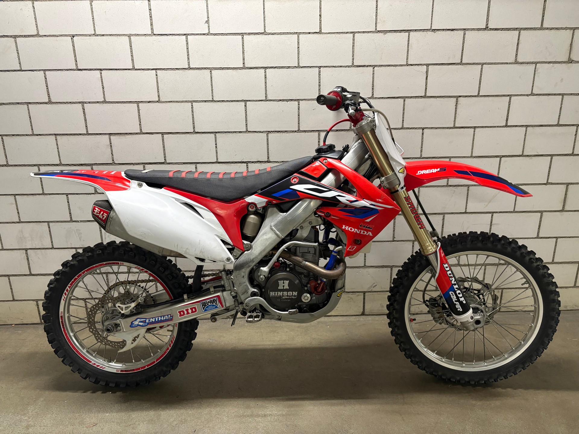 HONDA CRF 250 R Motocross-image-1
