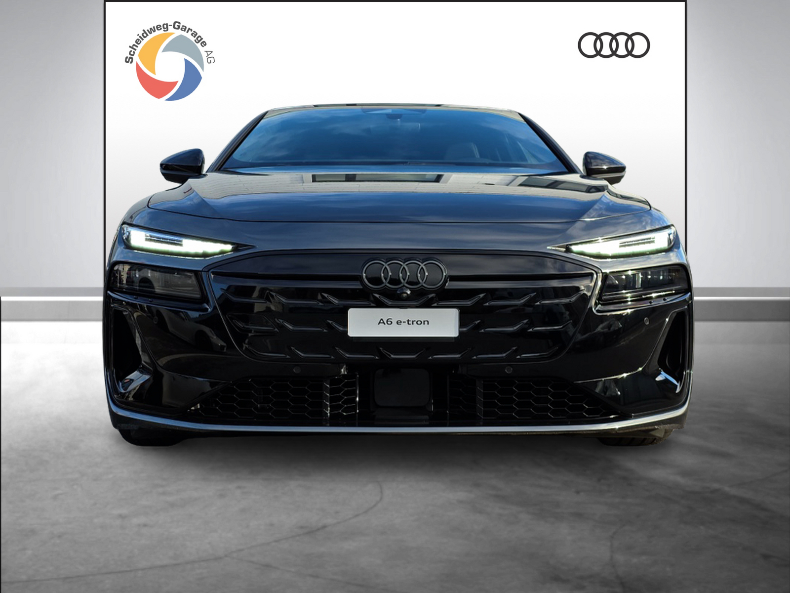AUDI A6 Avant e-tron quattro-showroom-element-1