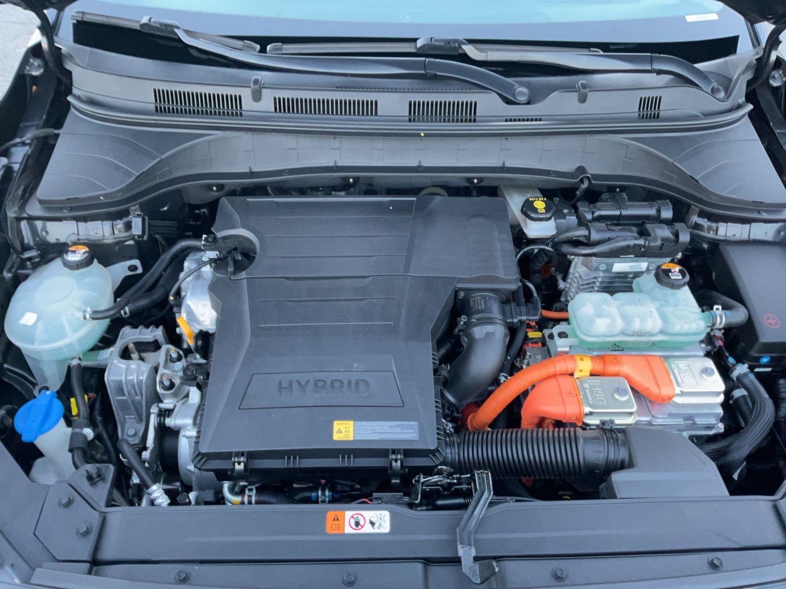 HYUNDAI Kona 1.6 HEV Vertex-image-12