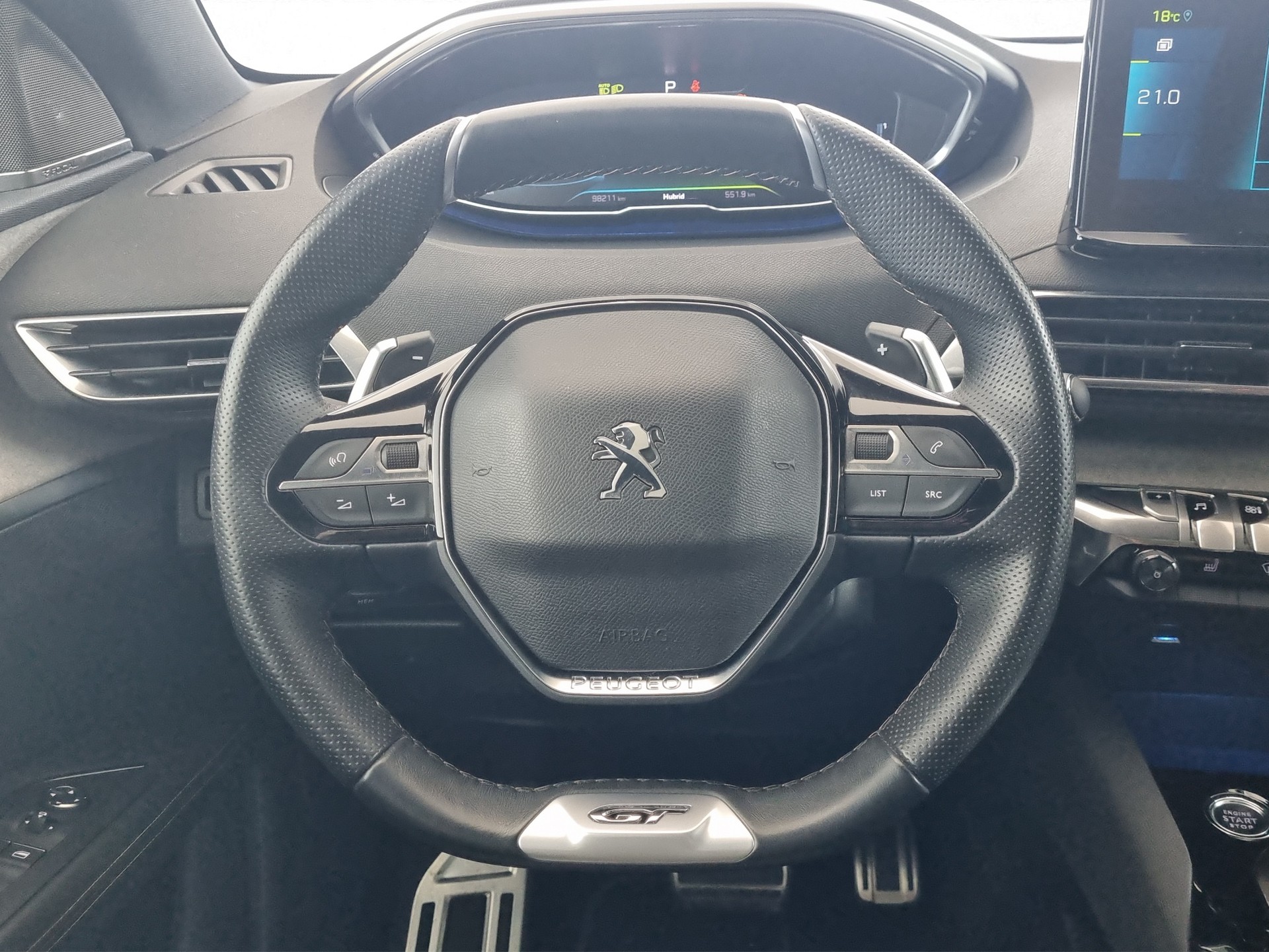 PEUGEOT 3008 300e 1.6 Plug-in Hybrid4 GT AWD Aut.-image-8