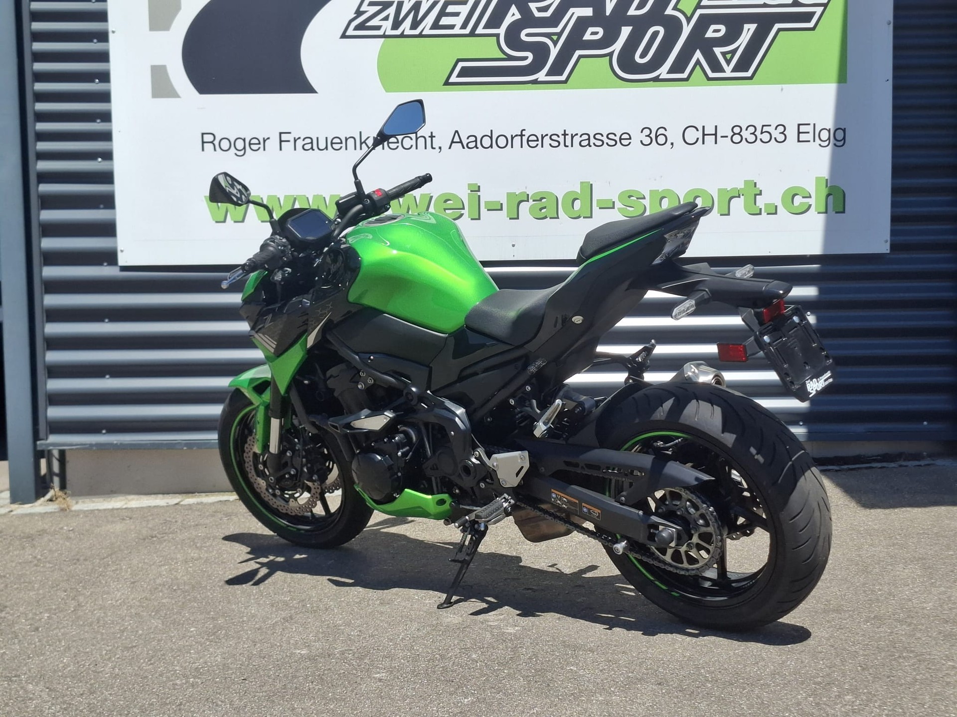 KAWASAKI Z 900-image-3