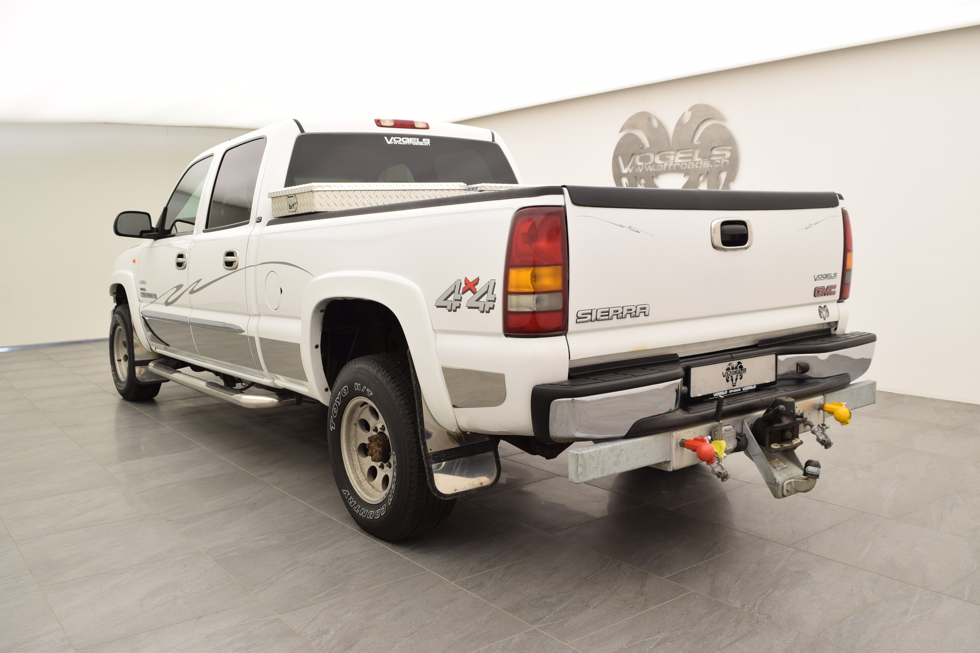 GMC Sierra 2500HD 6.6TD SLT 10T-image-6