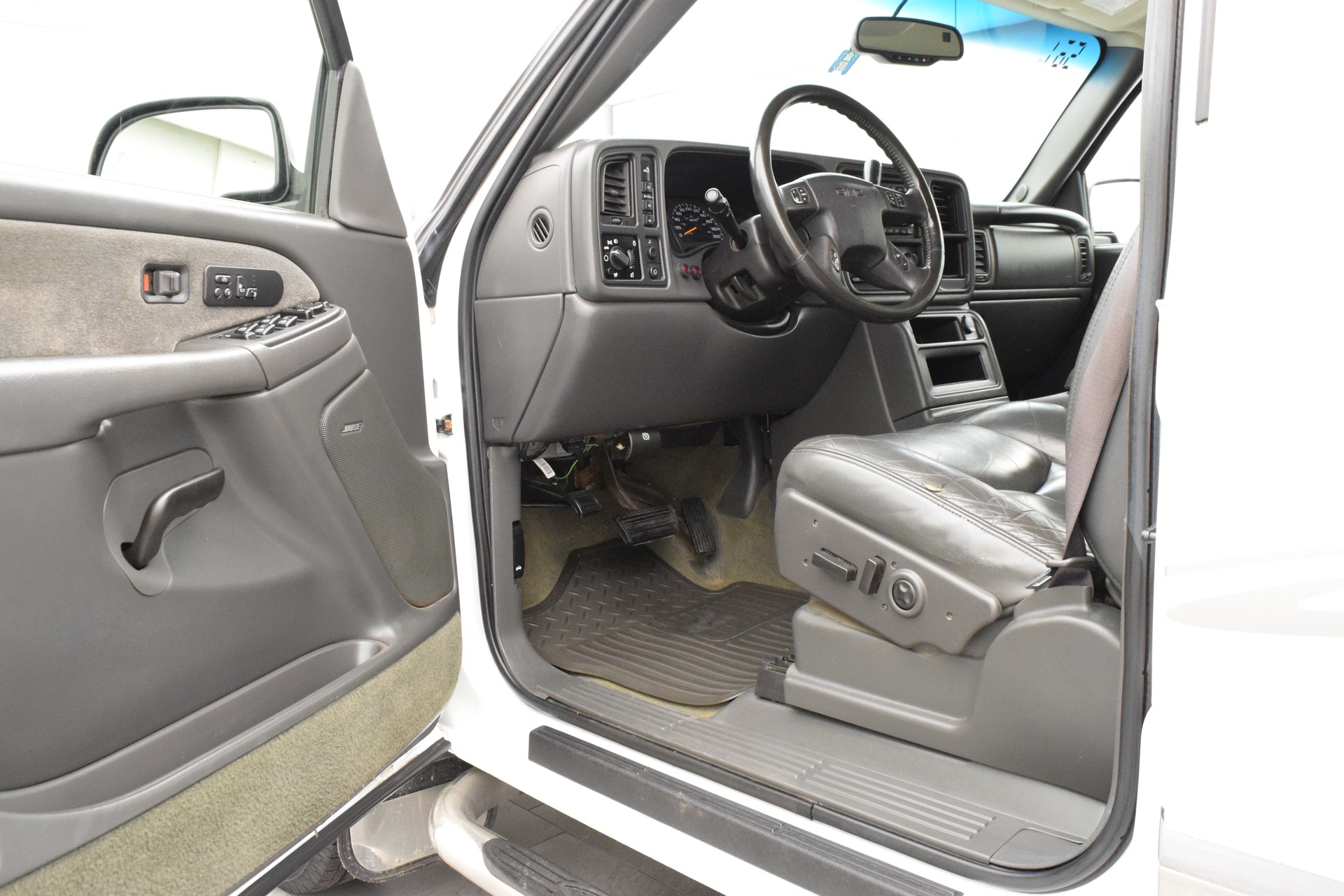 GMC Sierra 2500HD 6.6TD SLT 10T-image-7