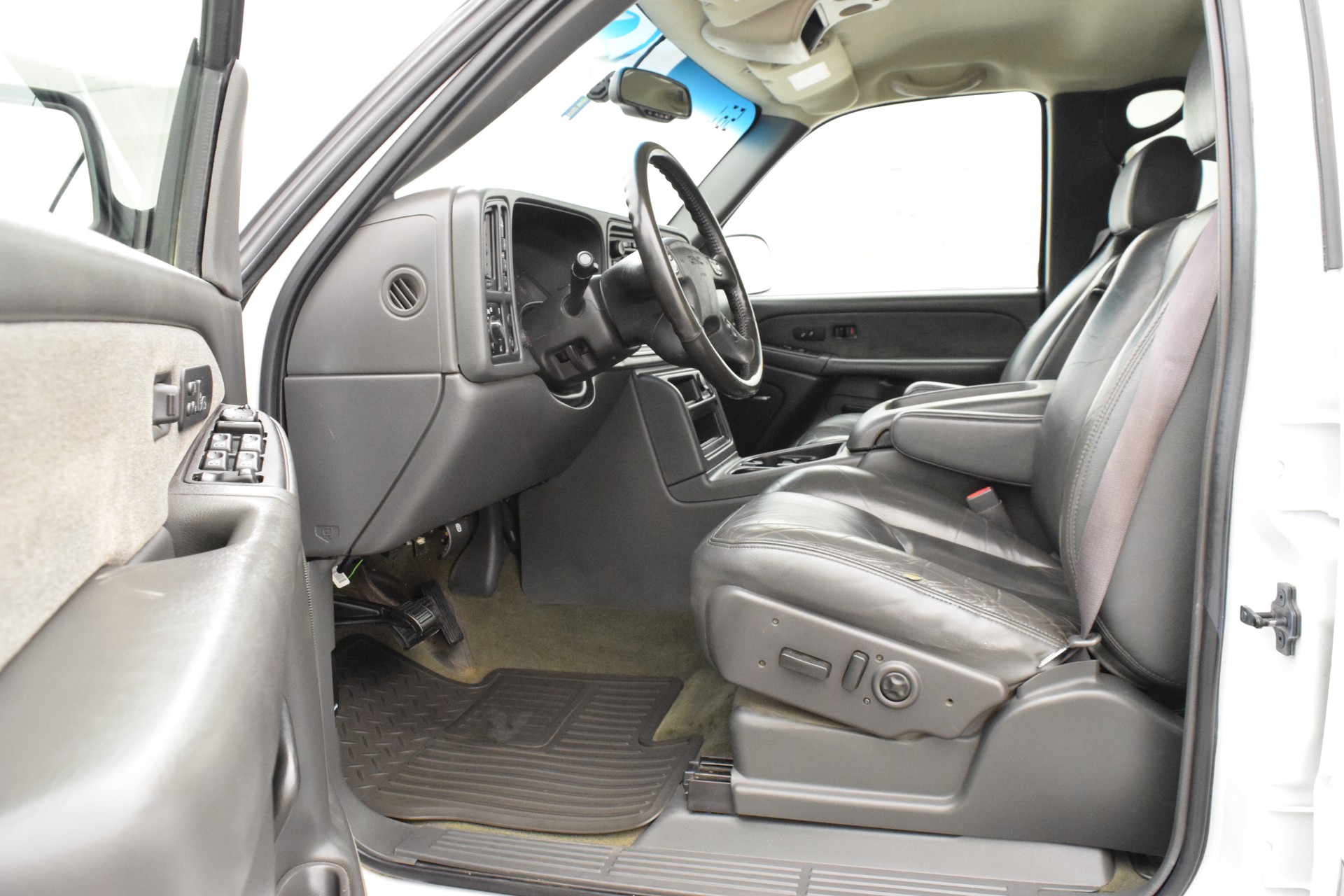 GMC Sierra 2500HD 6.6TD SLT 10T-image-8