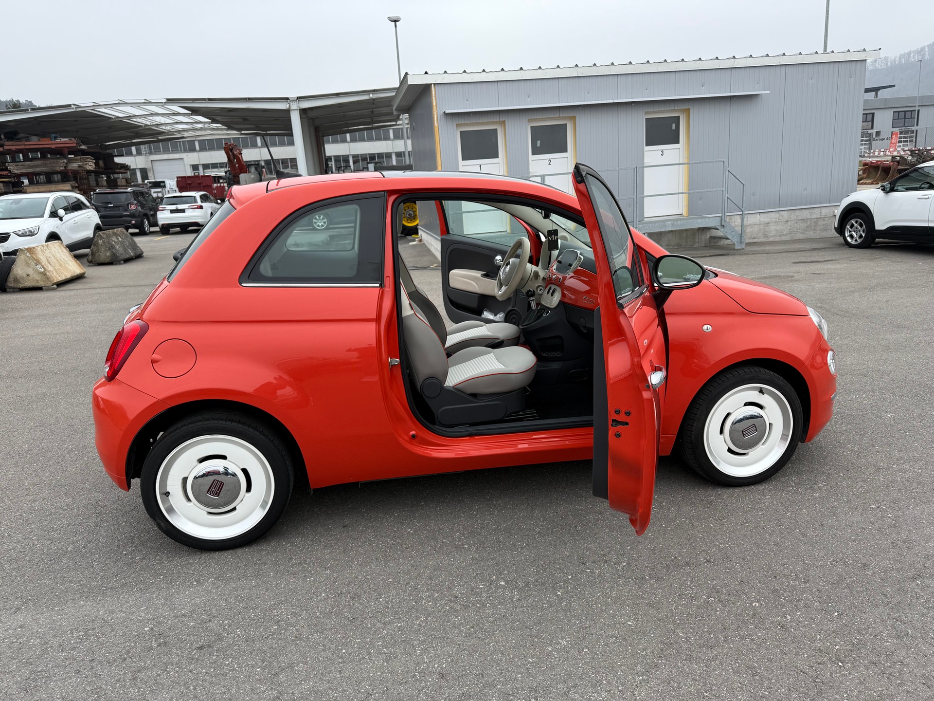 FIAT 500 0.9 Twinair Anniversario-showroom-element-1