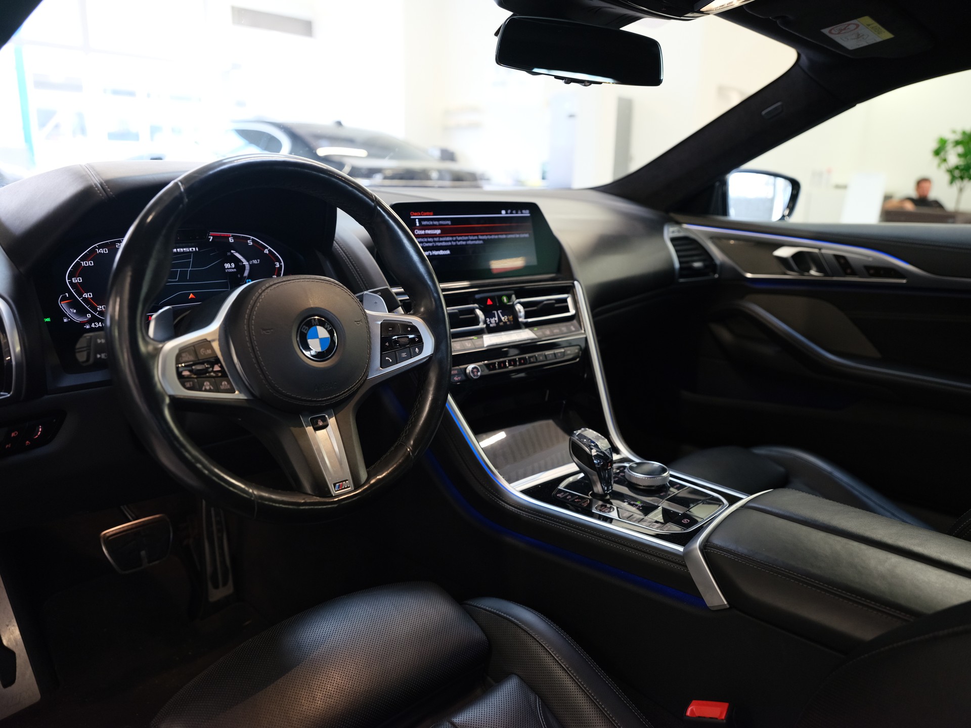BMW M850i xDrive Steptronic-image-10