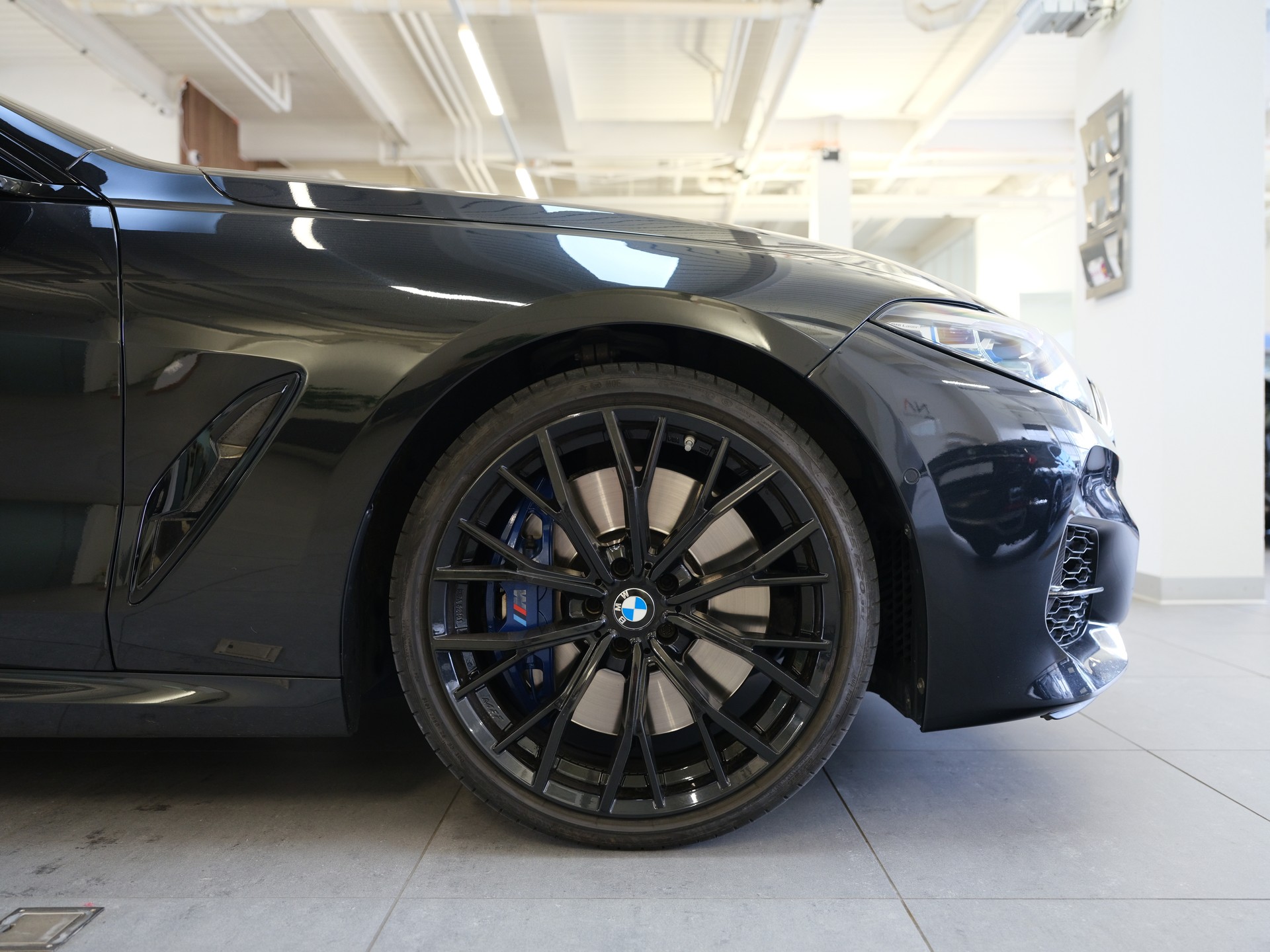 BMW M850i xDrive Steptronic-image-8
