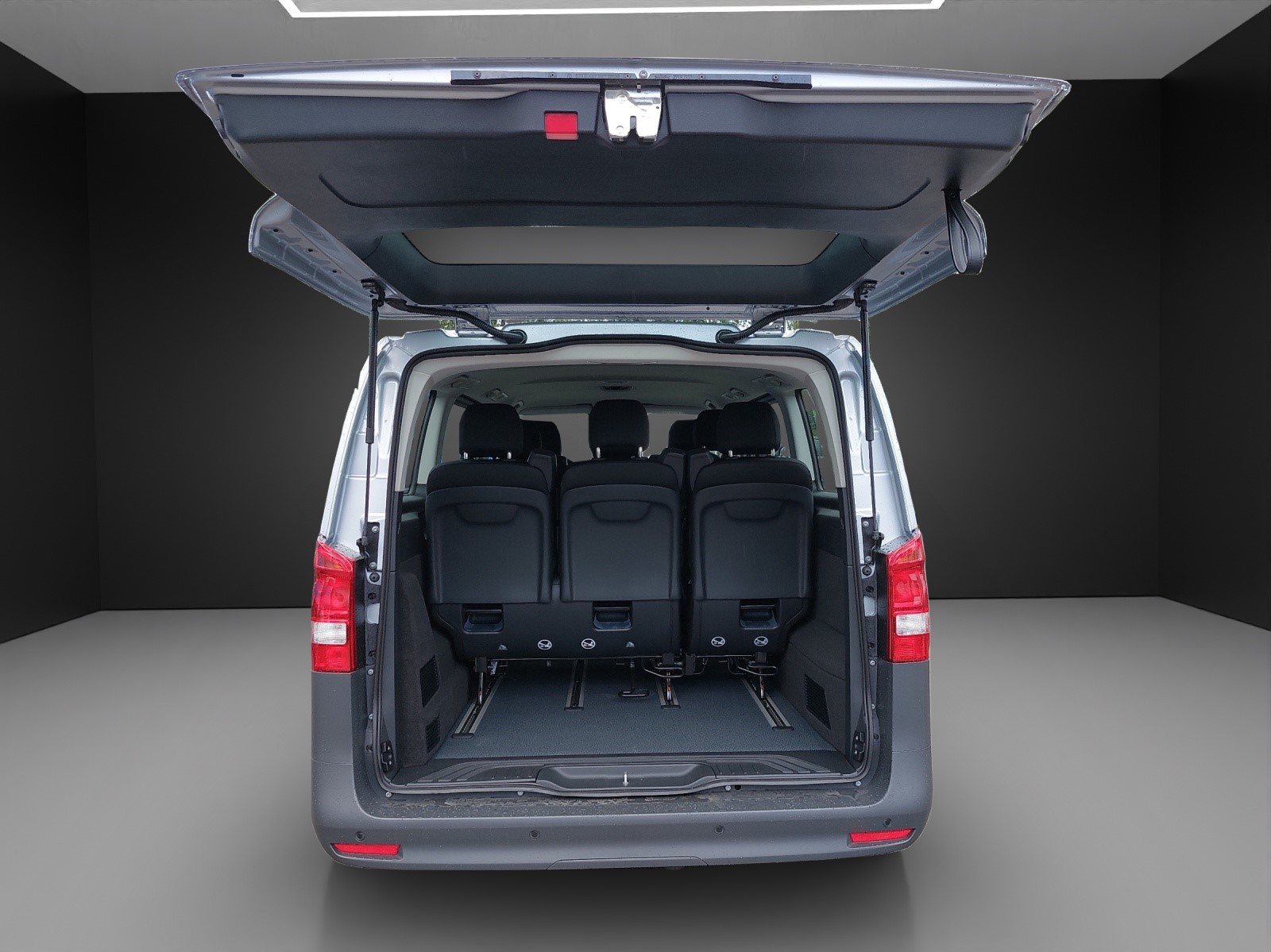 MERCEDES-BENZ Vito 114 CDI Lang Tourer 9G-Tronic Pro-image-10