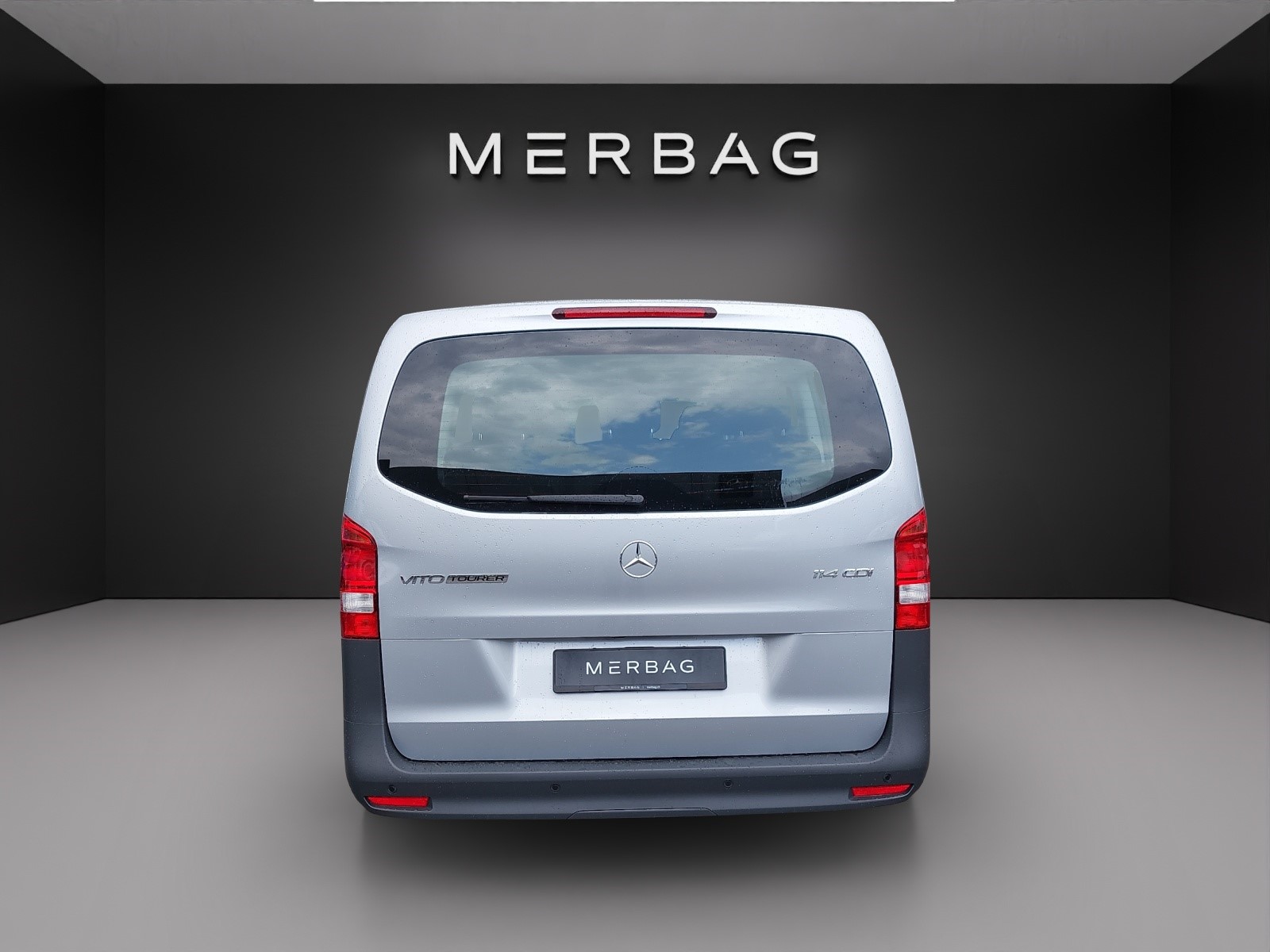 MERCEDES-BENZ Vito 114 CDI Lang Tourer 9G-Tronic Pro-image-3