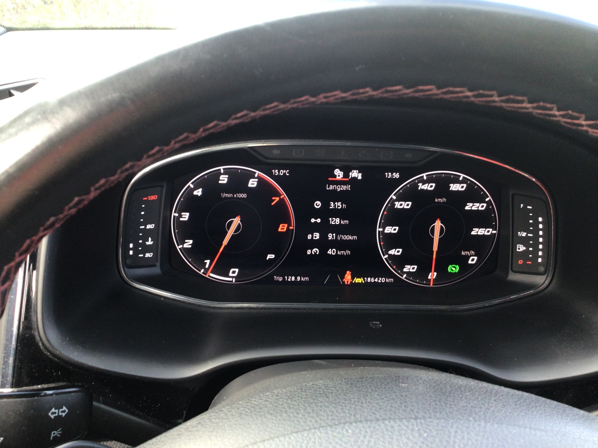 SEAT Ateca 2.0 TSI FR 4Drive DSG-image-12