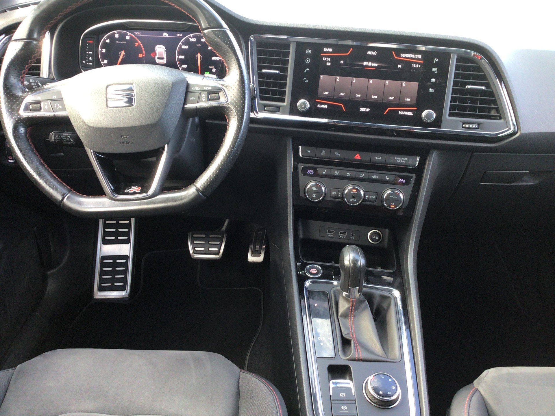 SEAT Ateca 2.0 TSI FR 4Drive DSG-image-11