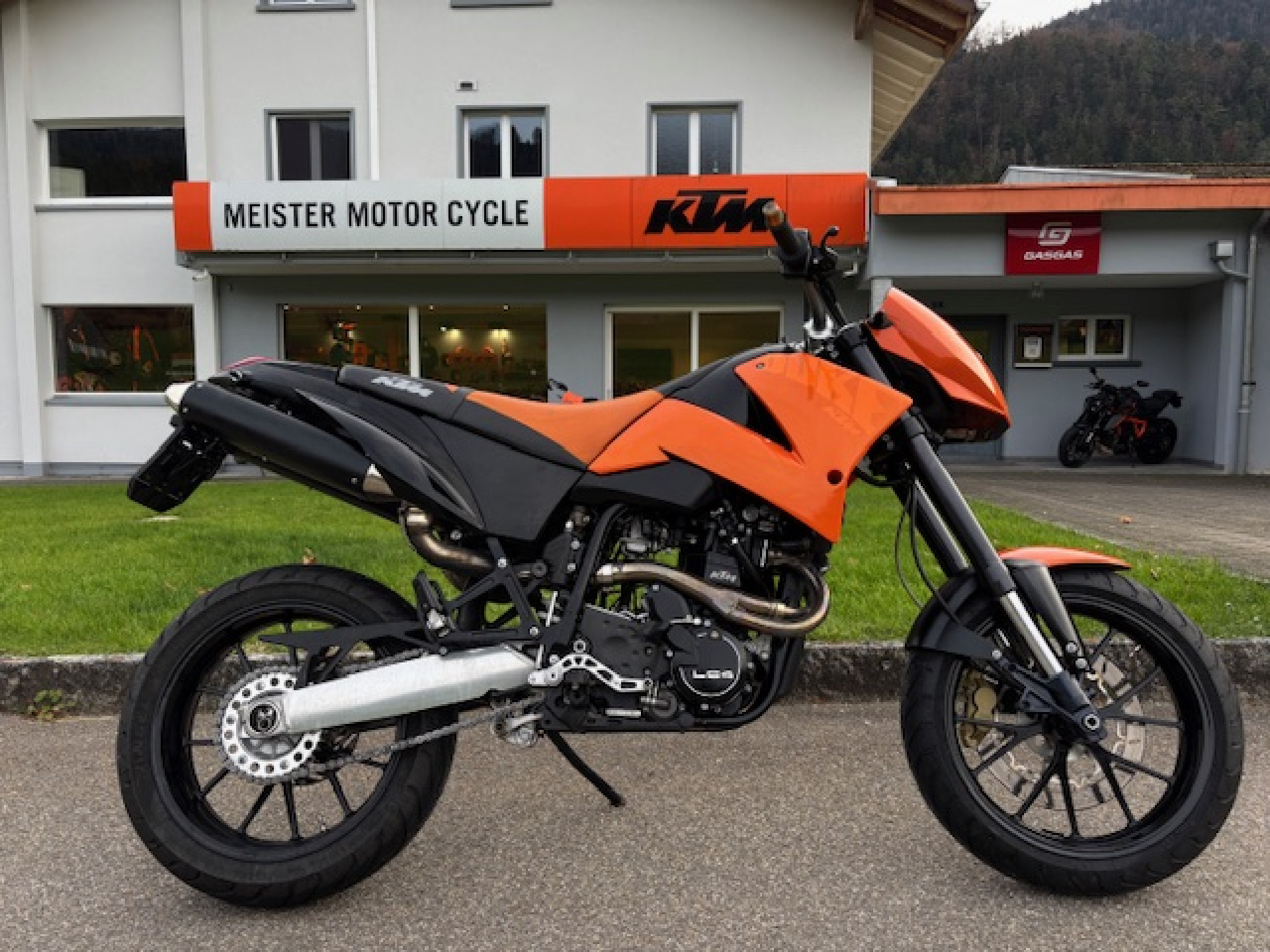 KTM 640 Duke