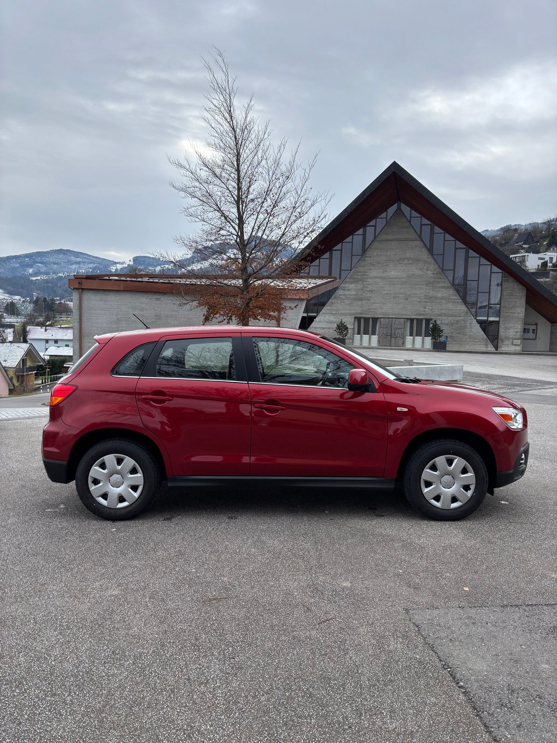 MITSUBISHI ASX 1.8 DID Jubilé35 4WD-image-10