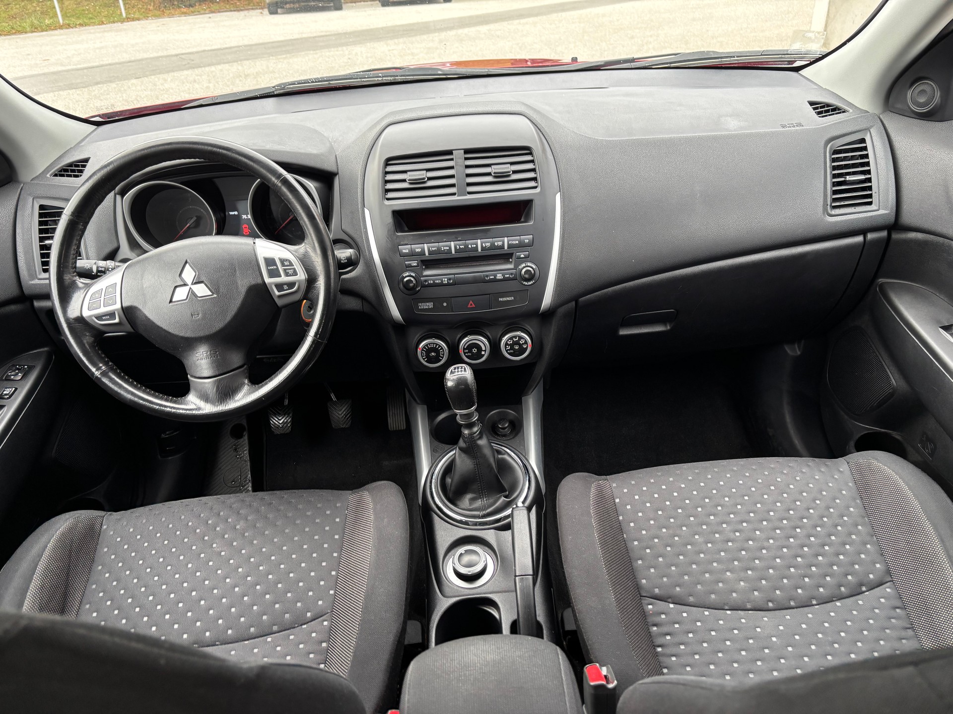 MITSUBISHI ASX 1.8 DID Jubilé35 4WD-image-14