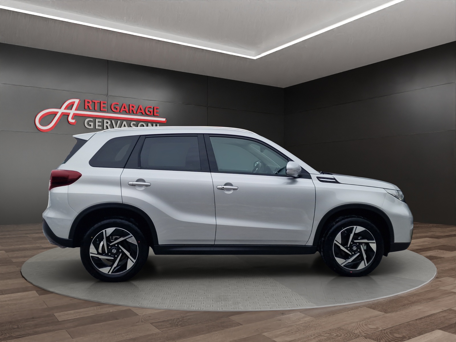 SUZUKI Vitara 1.4 Compact TopH.A-showroom-element-3