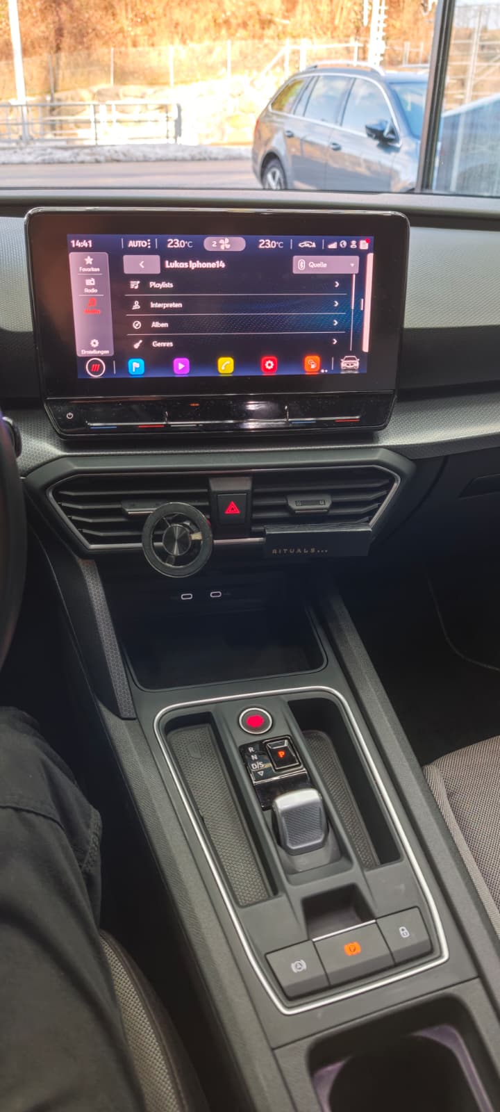 SEAT Leon ST 2.0 TDI EVO DSG Style-image-6