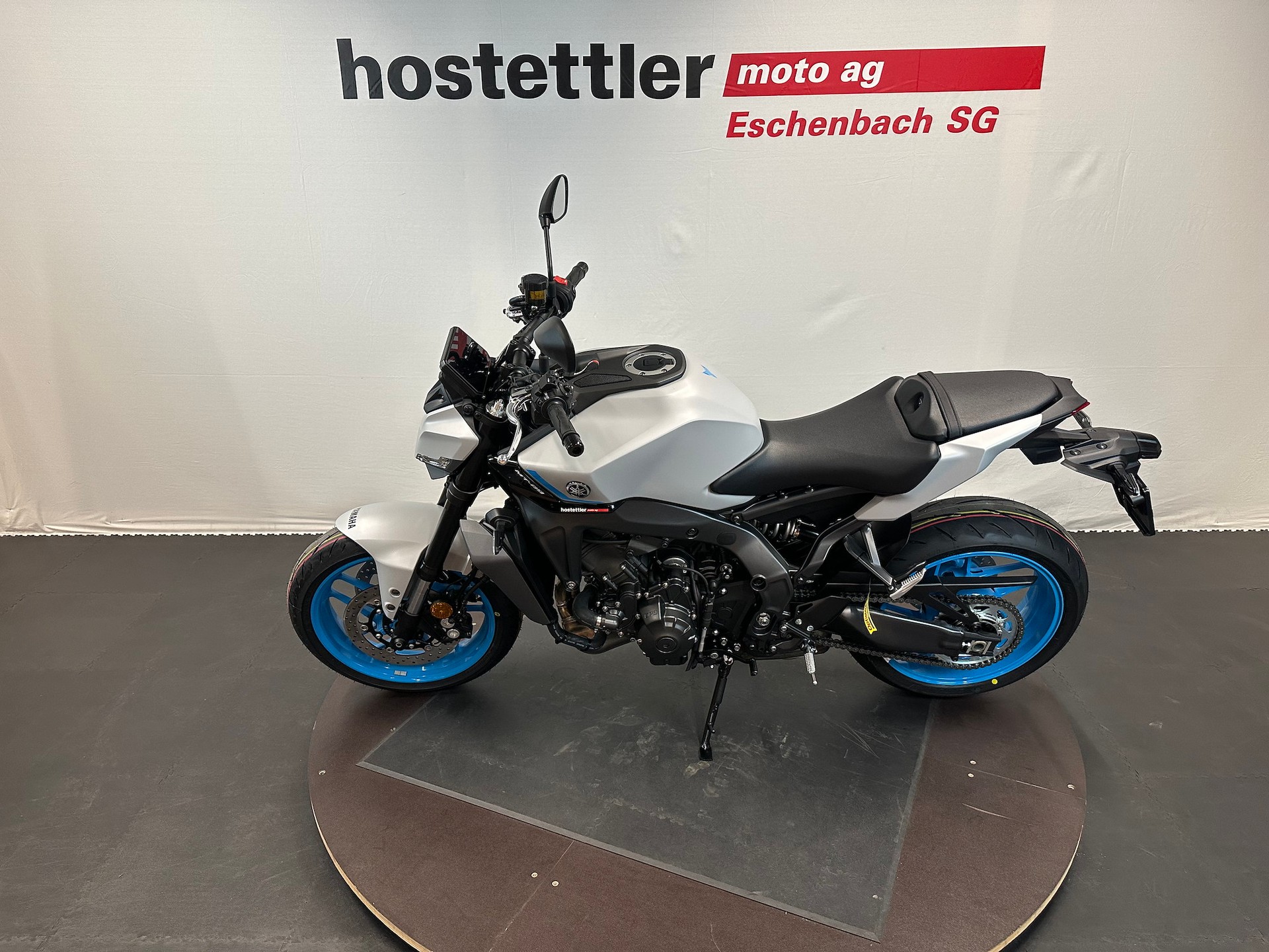 YAMAHA MT-09-image-3