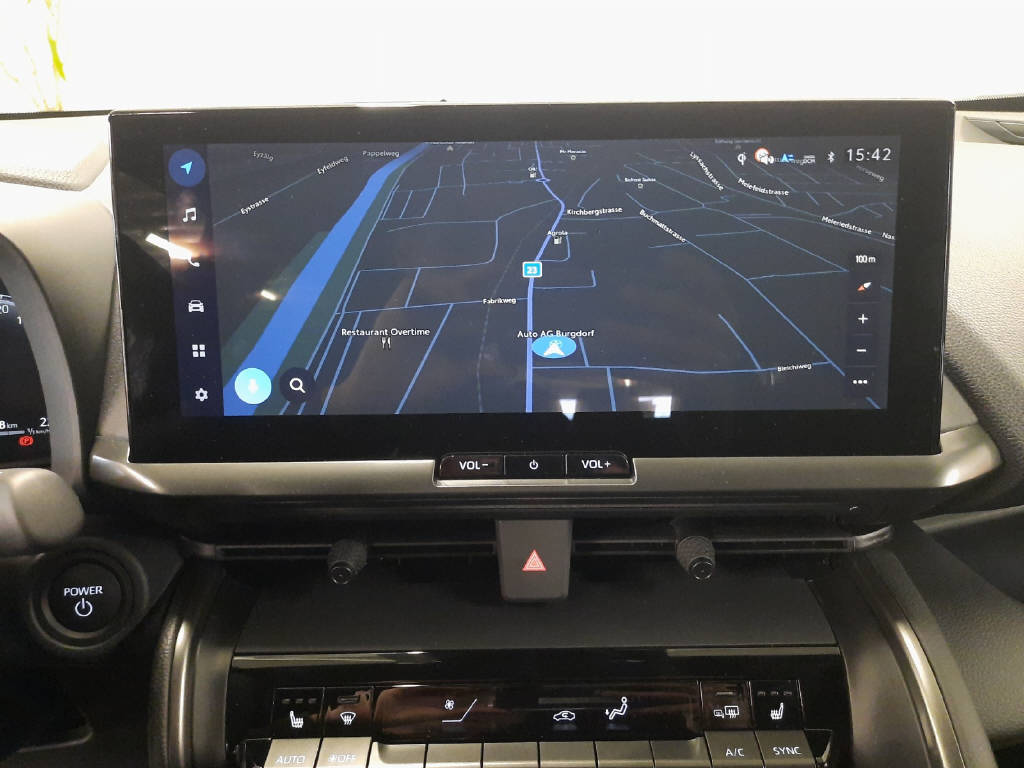 TOYOTA C-HR 2.0 HEV Swiss Edition 4x4-image-11